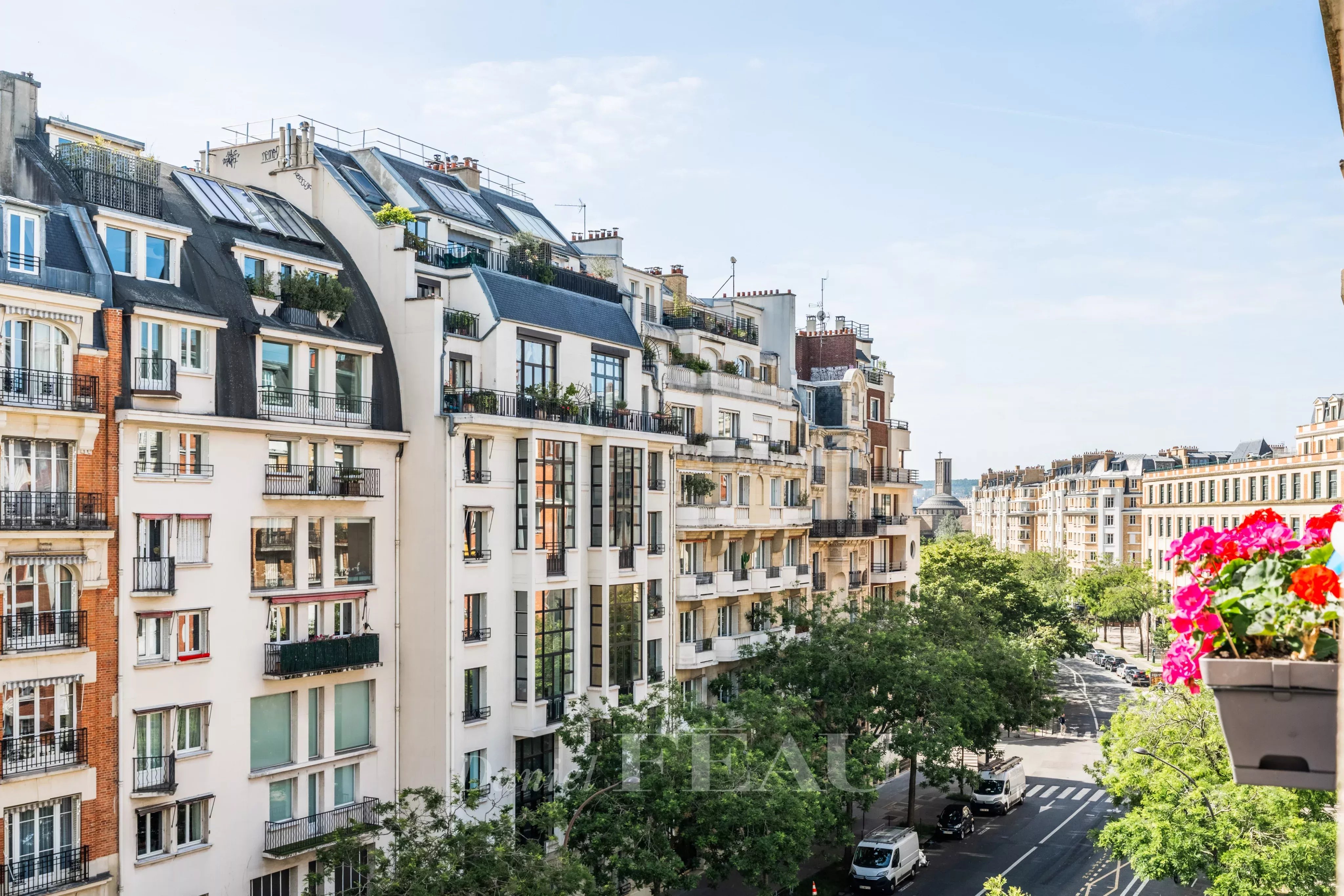 Sale Apartment Paris 16th