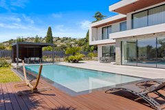 Modern Luxury Villa Antibes | 5-Bedroom Contemporary Family Estate — photo 3 of 7