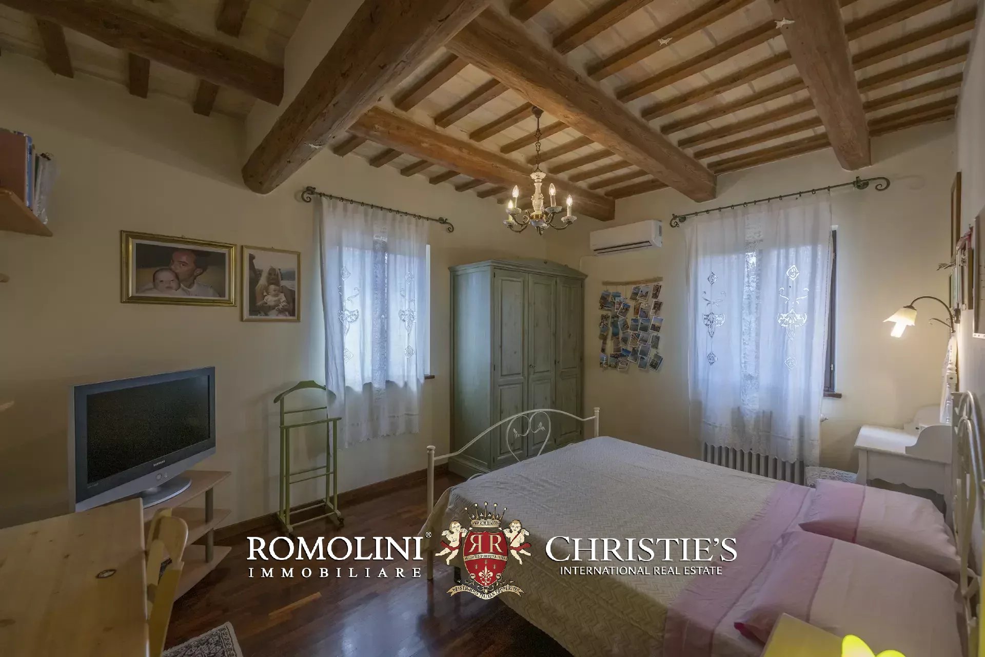 4 Bedroom Villa/Townhouse's Image 46