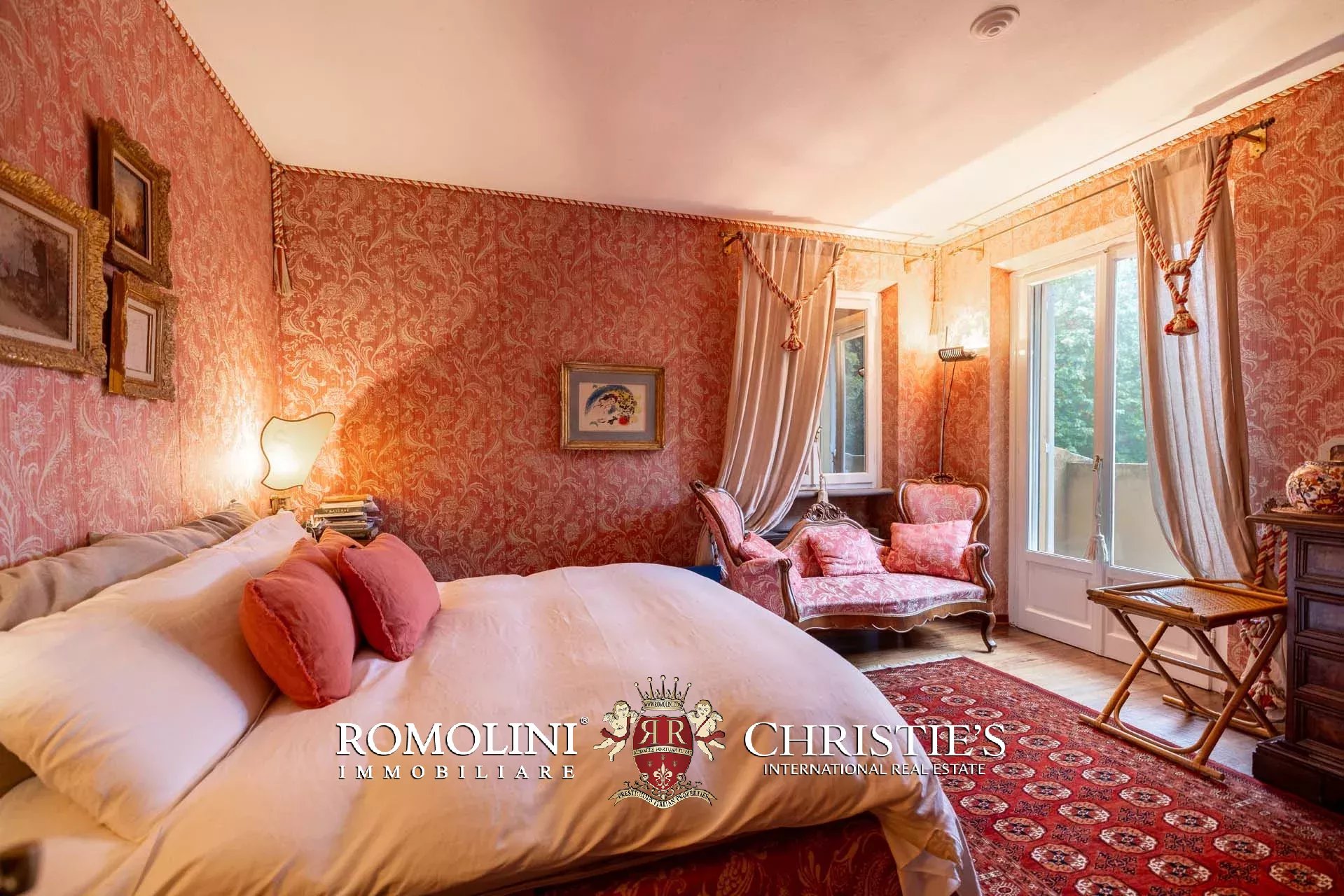 4 Bedroom Villa/Townhouse's Image 44
