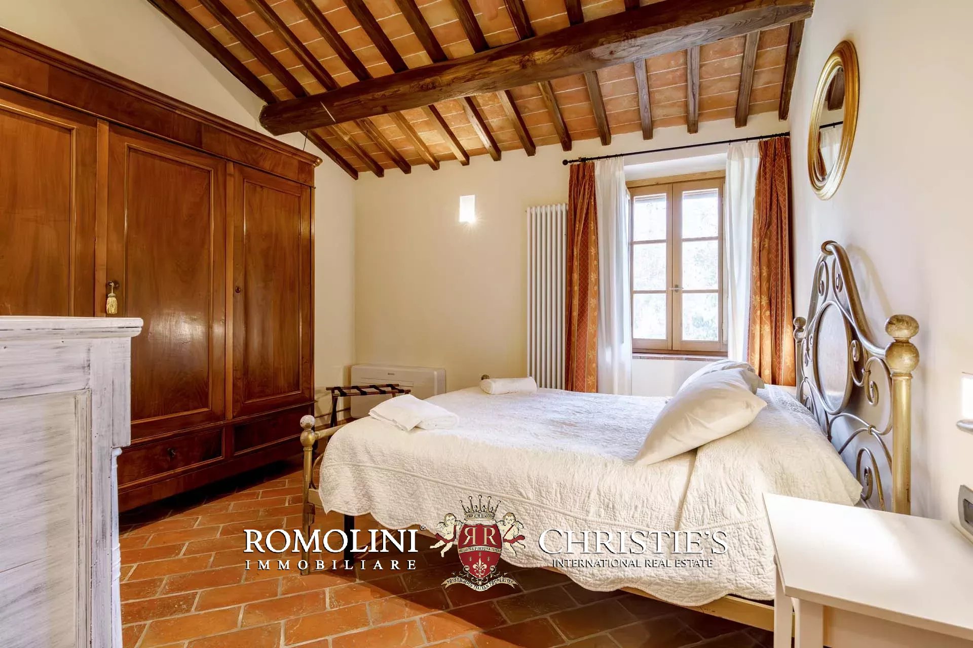 14 Bedroom Villa/Townhouse's Image 65