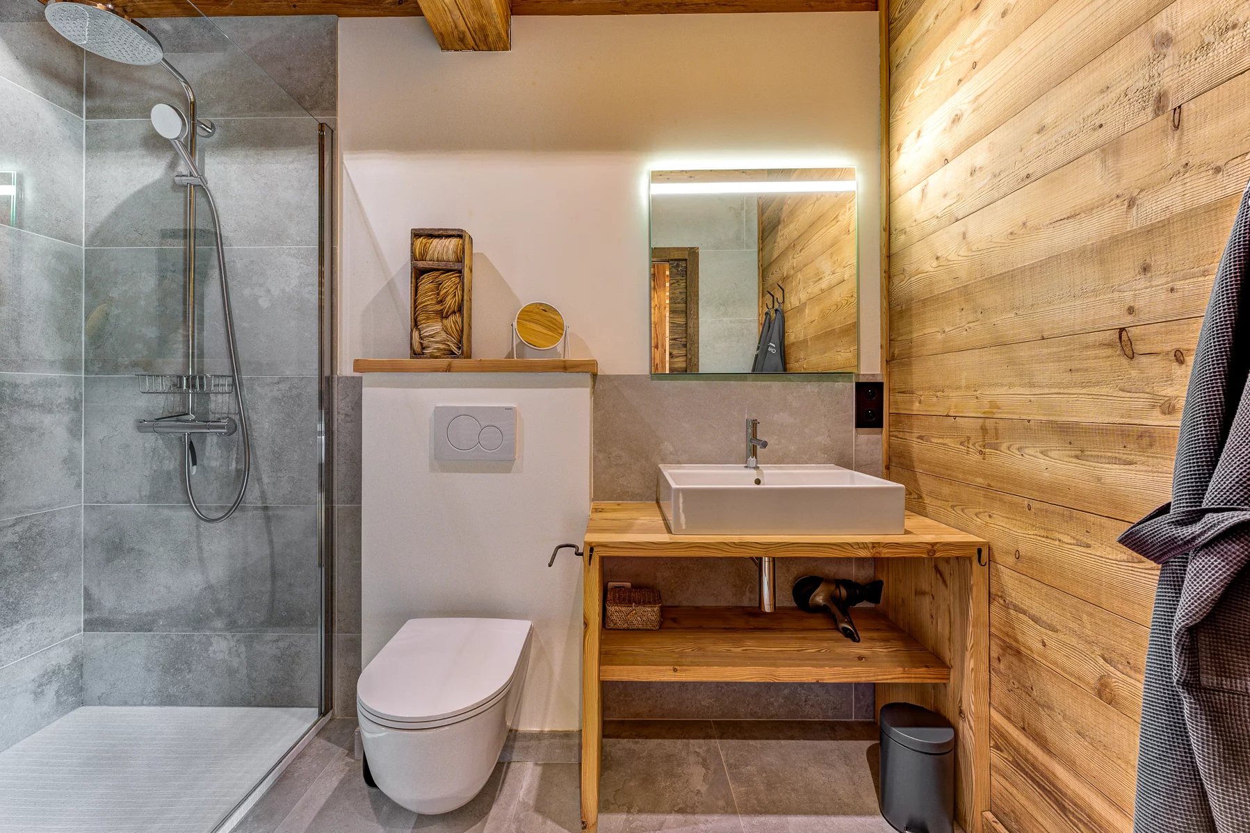 Photo of MONTRIOND - 7 bedroom chalet