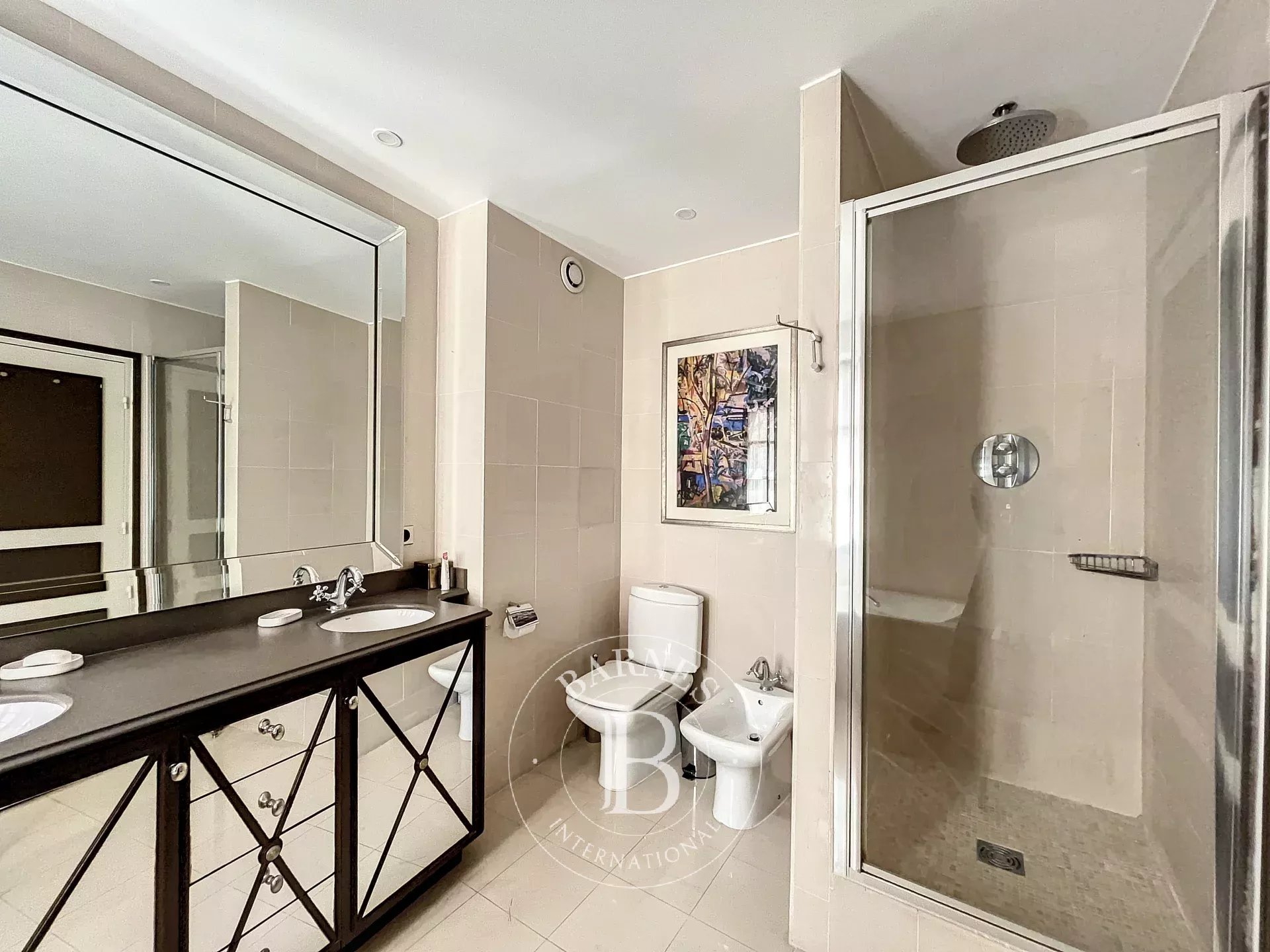 Daire Paris 8ème - picture 8