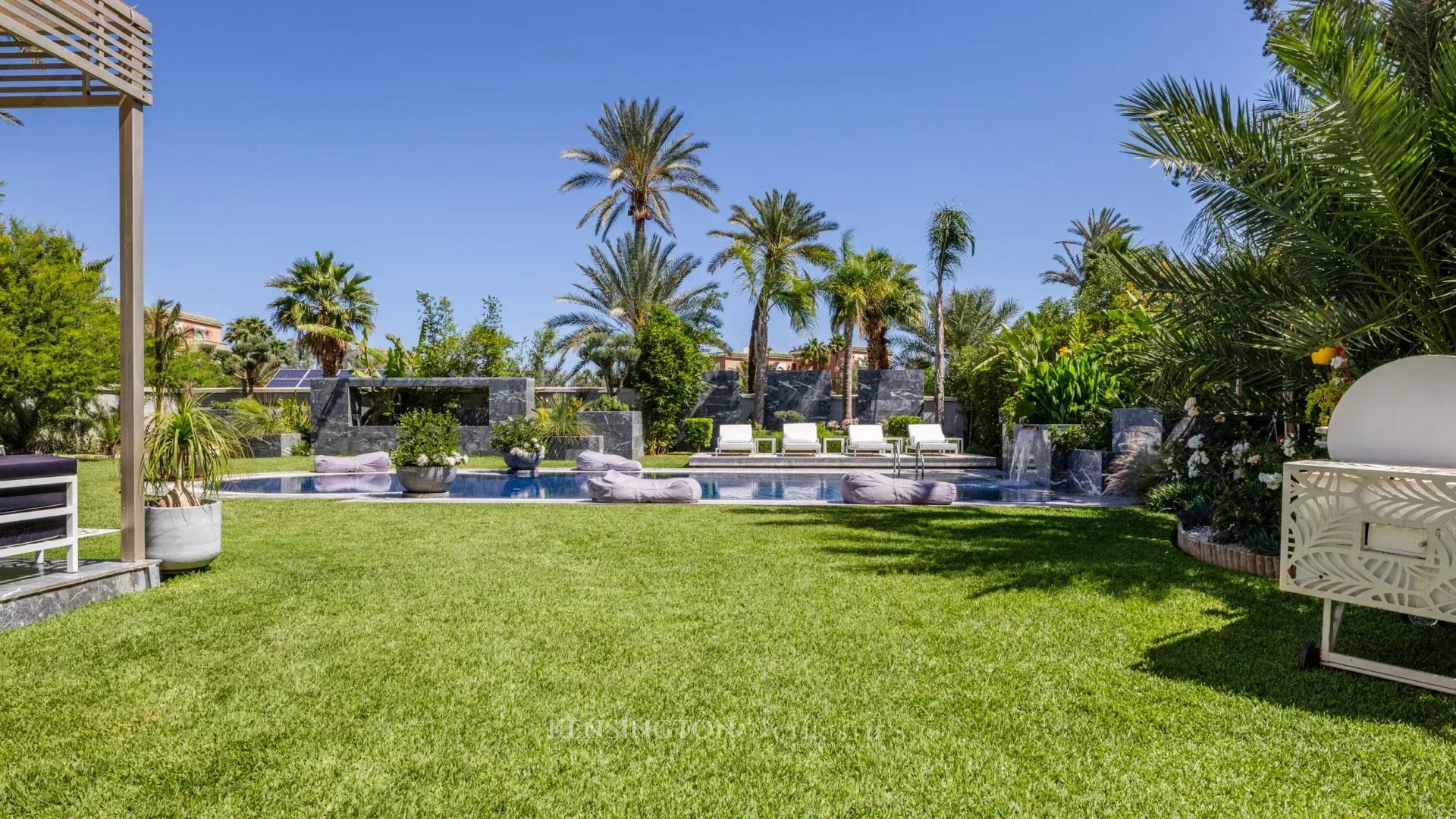 4 Bedroom Villa/Townhouse's Image 11