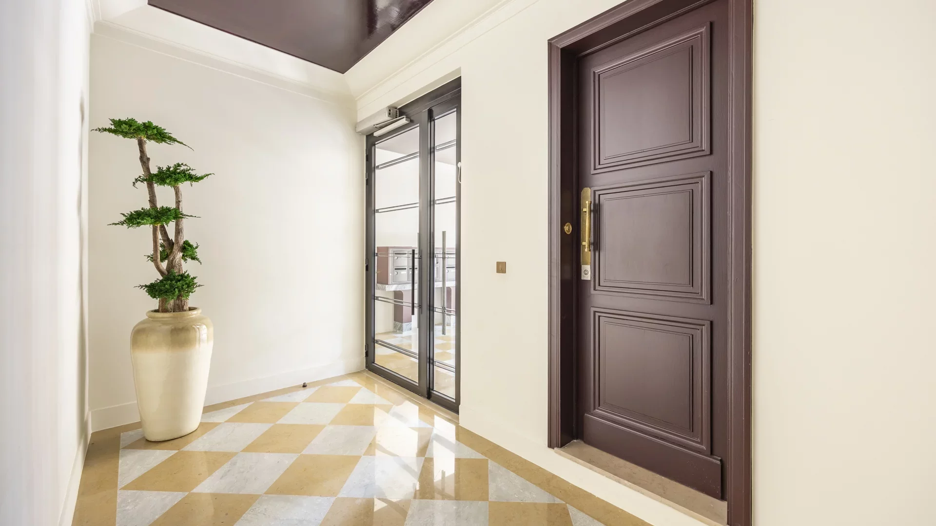 Neuilly-sur-Seine - VICTOR HUGO