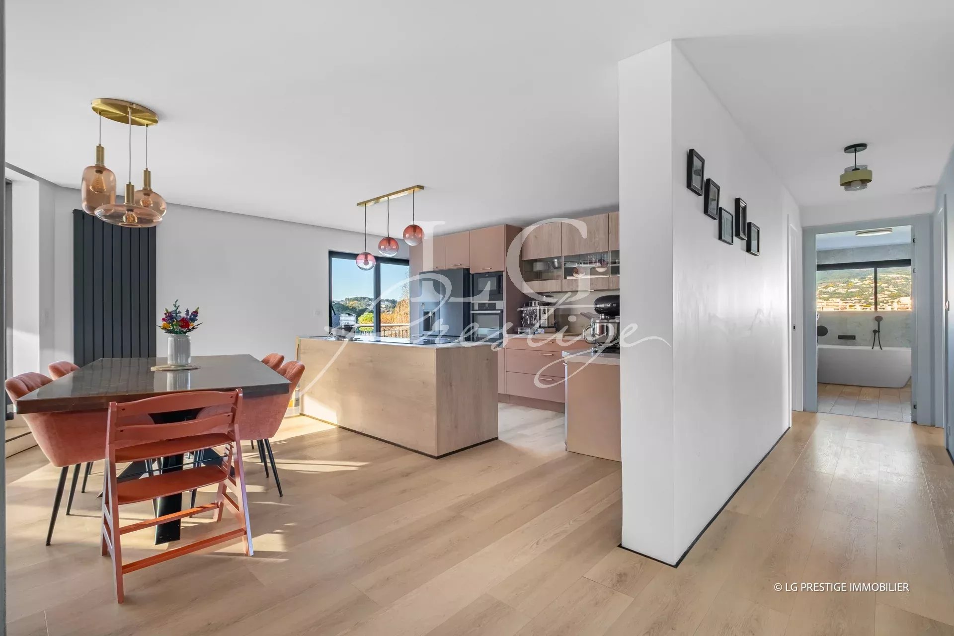 Agence immobilière de L & G PRESTIGE IMMOBILIER