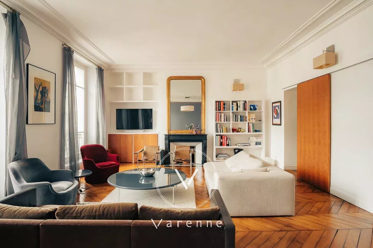 A vendre - Appartement familial - 194 m² - 4 chambres - 1 bureau - Panthéon