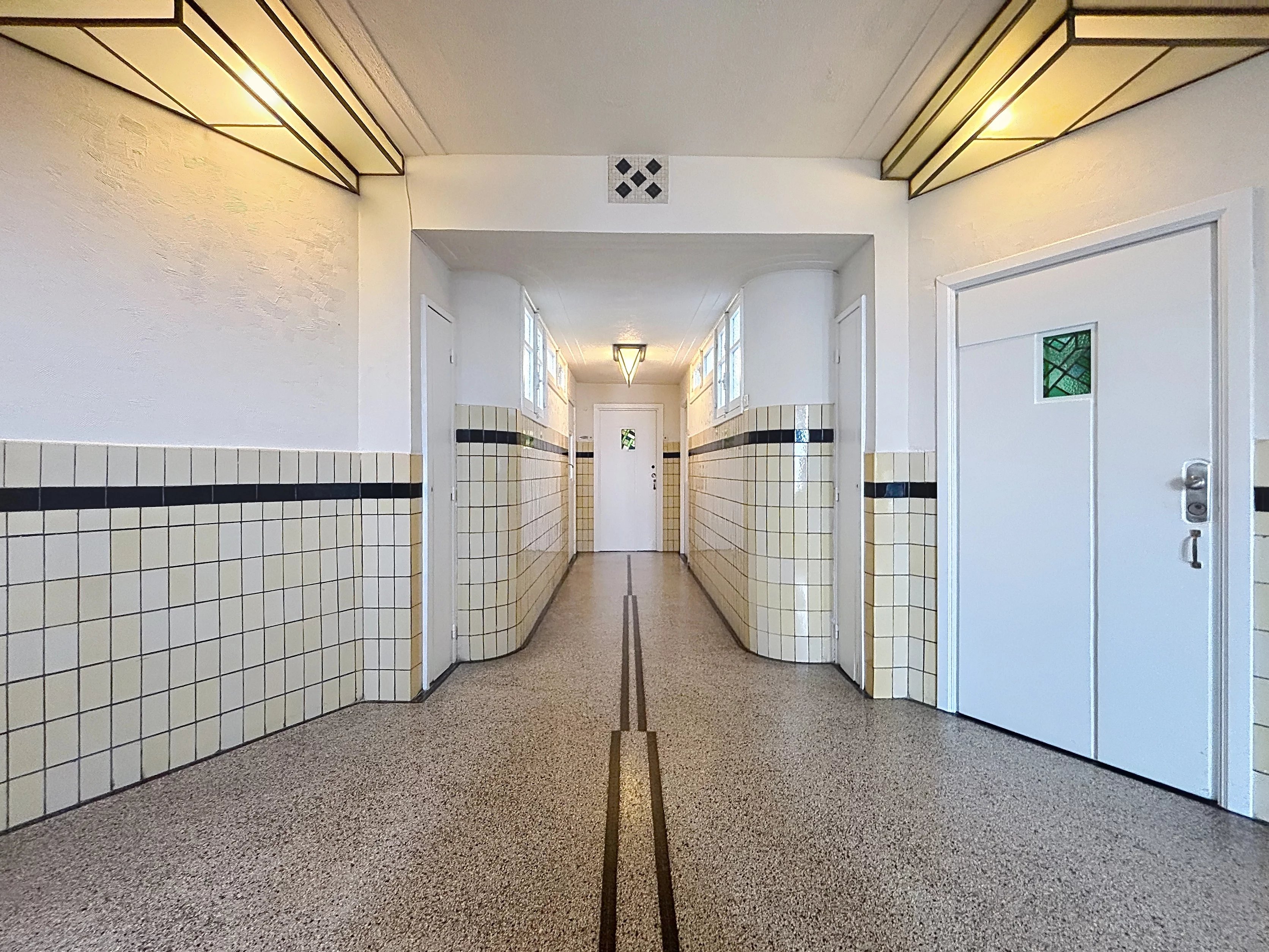 Ixelles - Avenue Molière - Elegant appartement