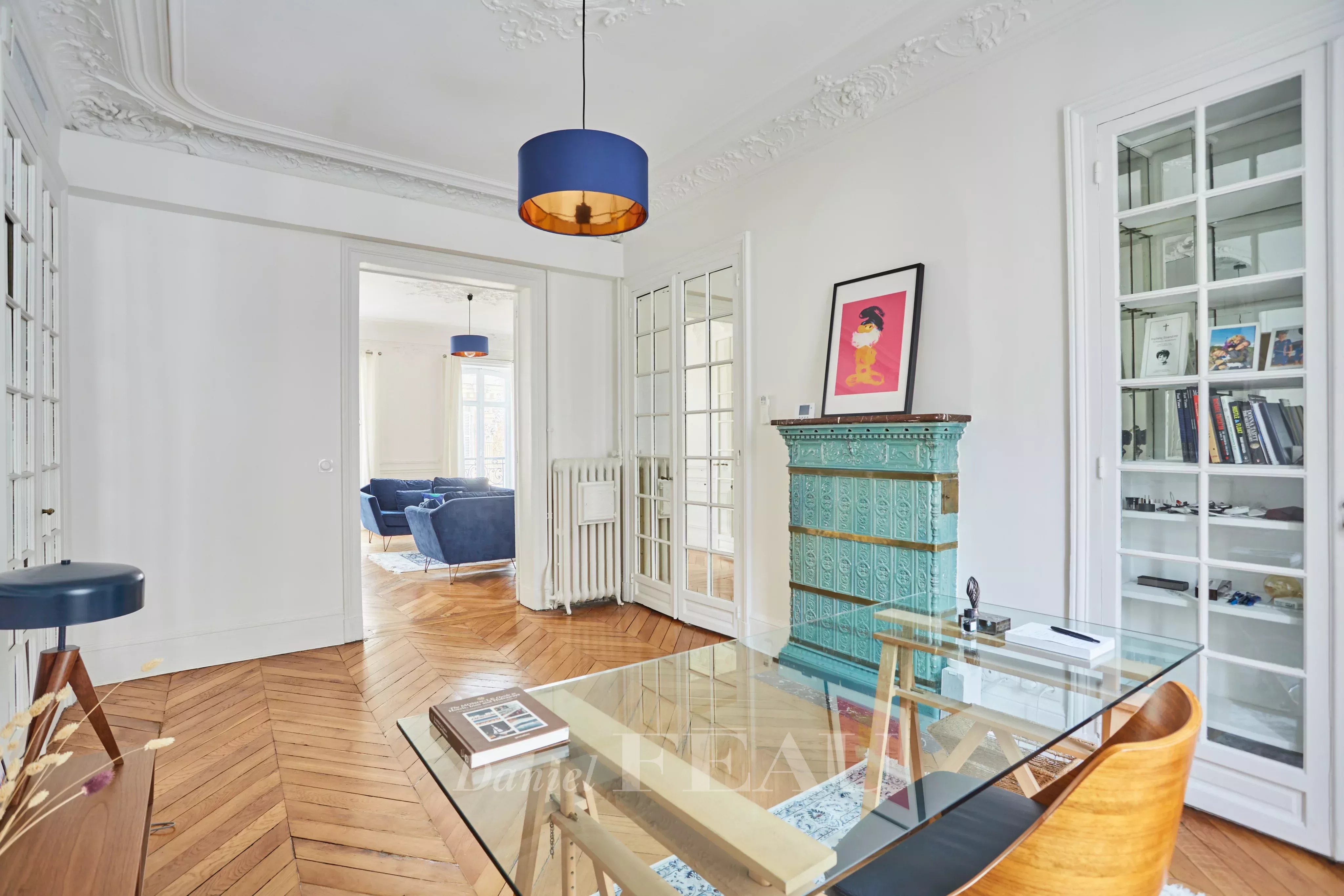 Sale Apartment Paris 16th