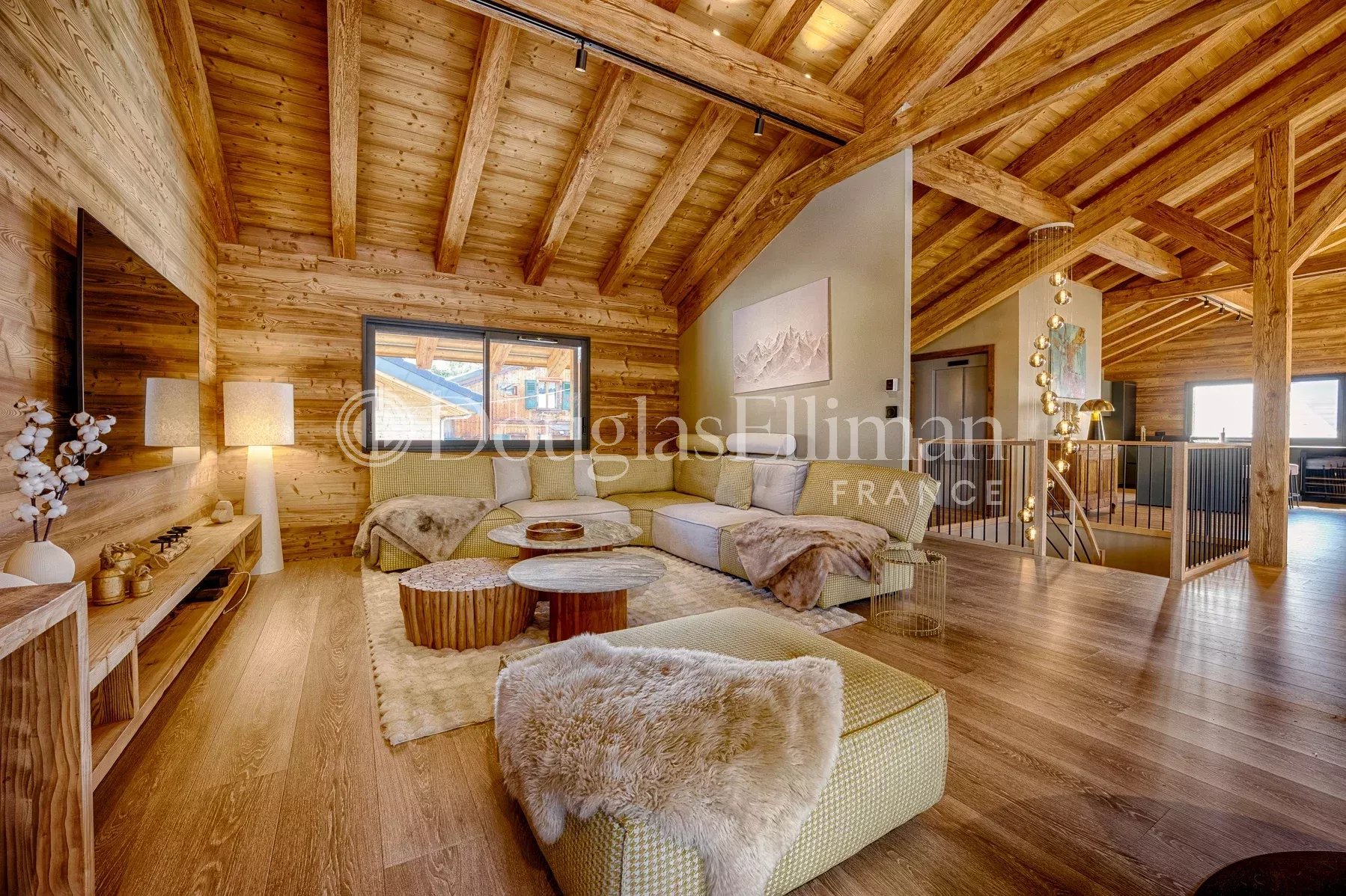 MORZINE– Brand new luxury chalet - Picture n°2