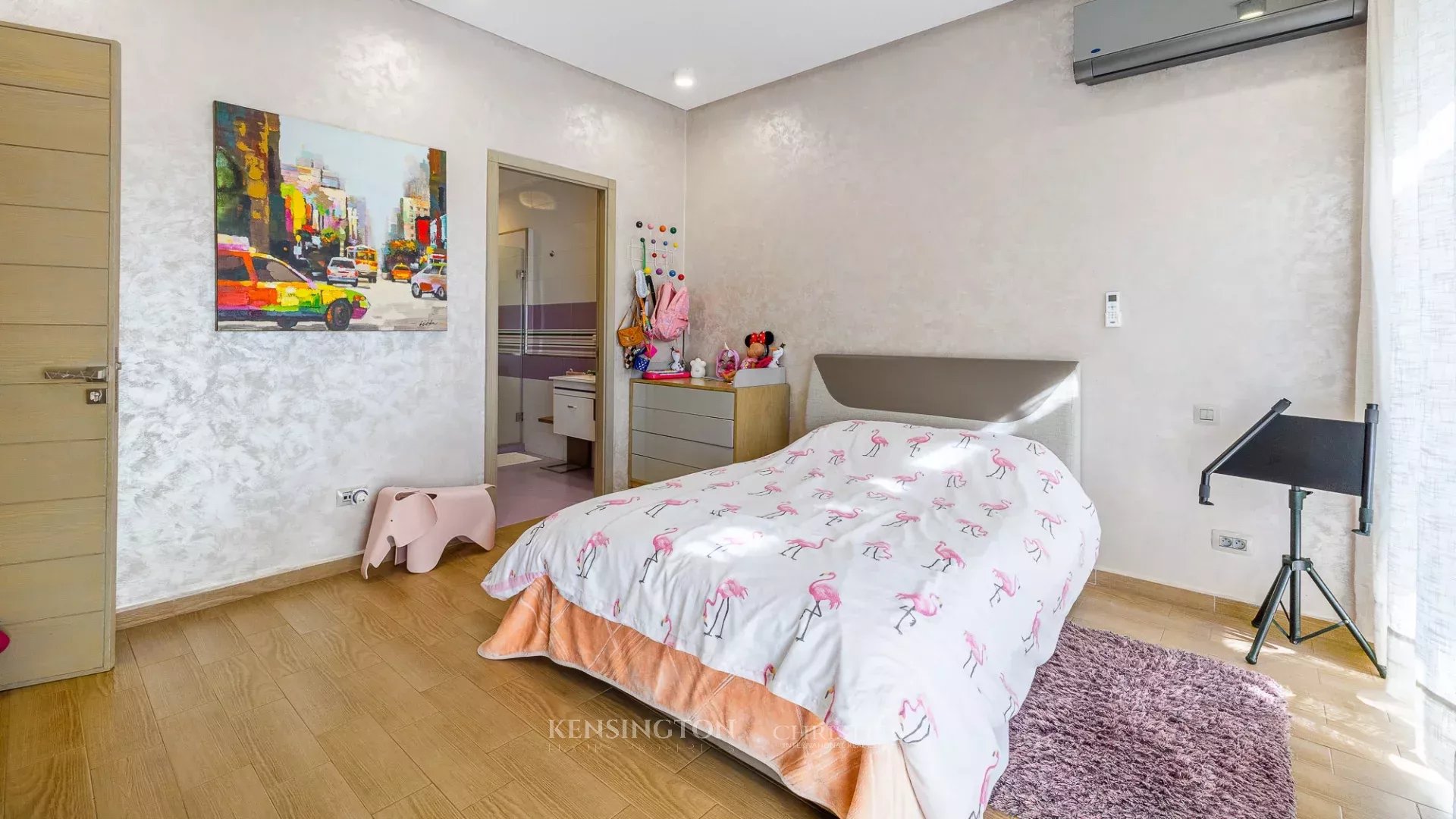 4 Bedroom Villa/Townhouse's Image 7