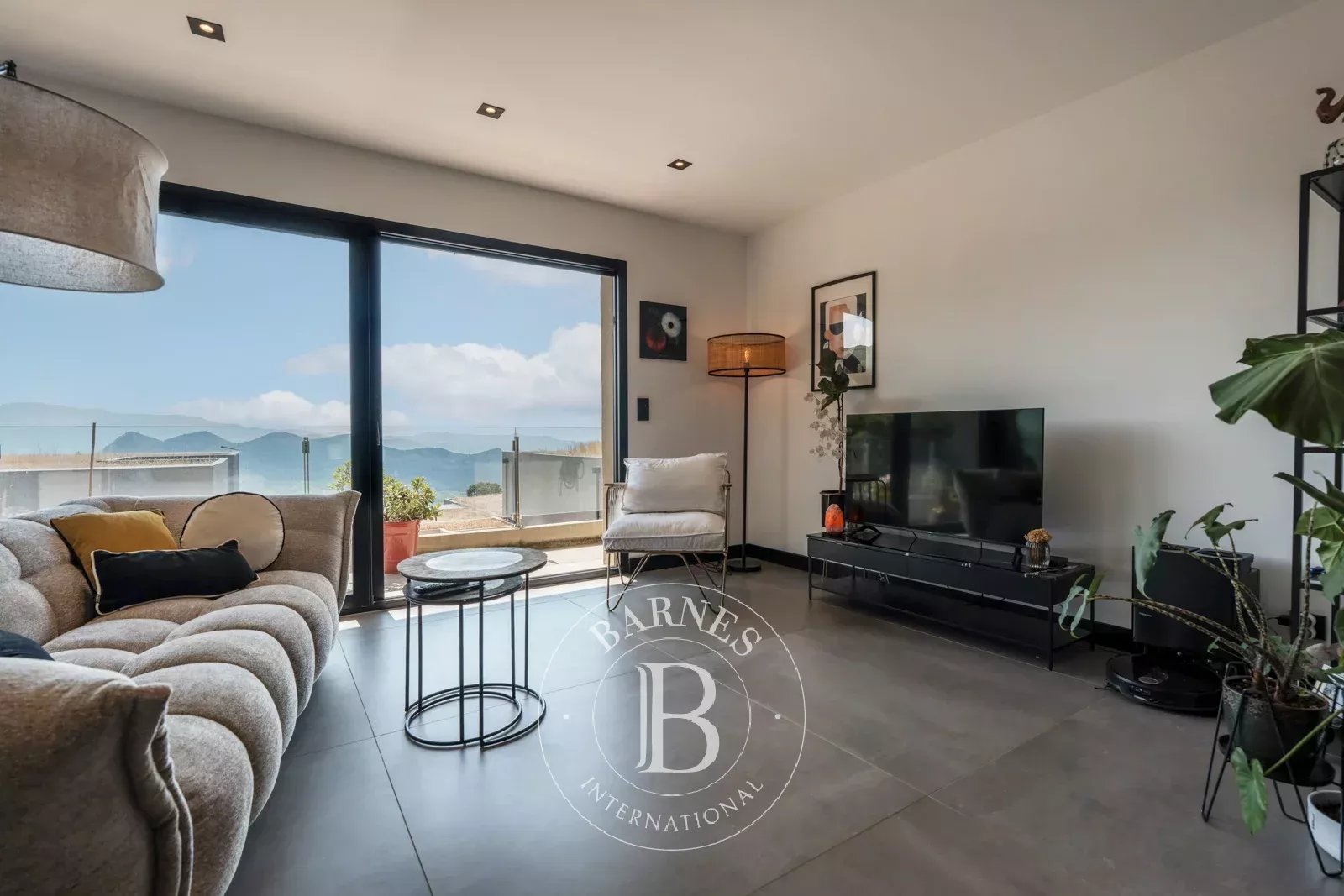 Daire Saint-Florent - picture 5