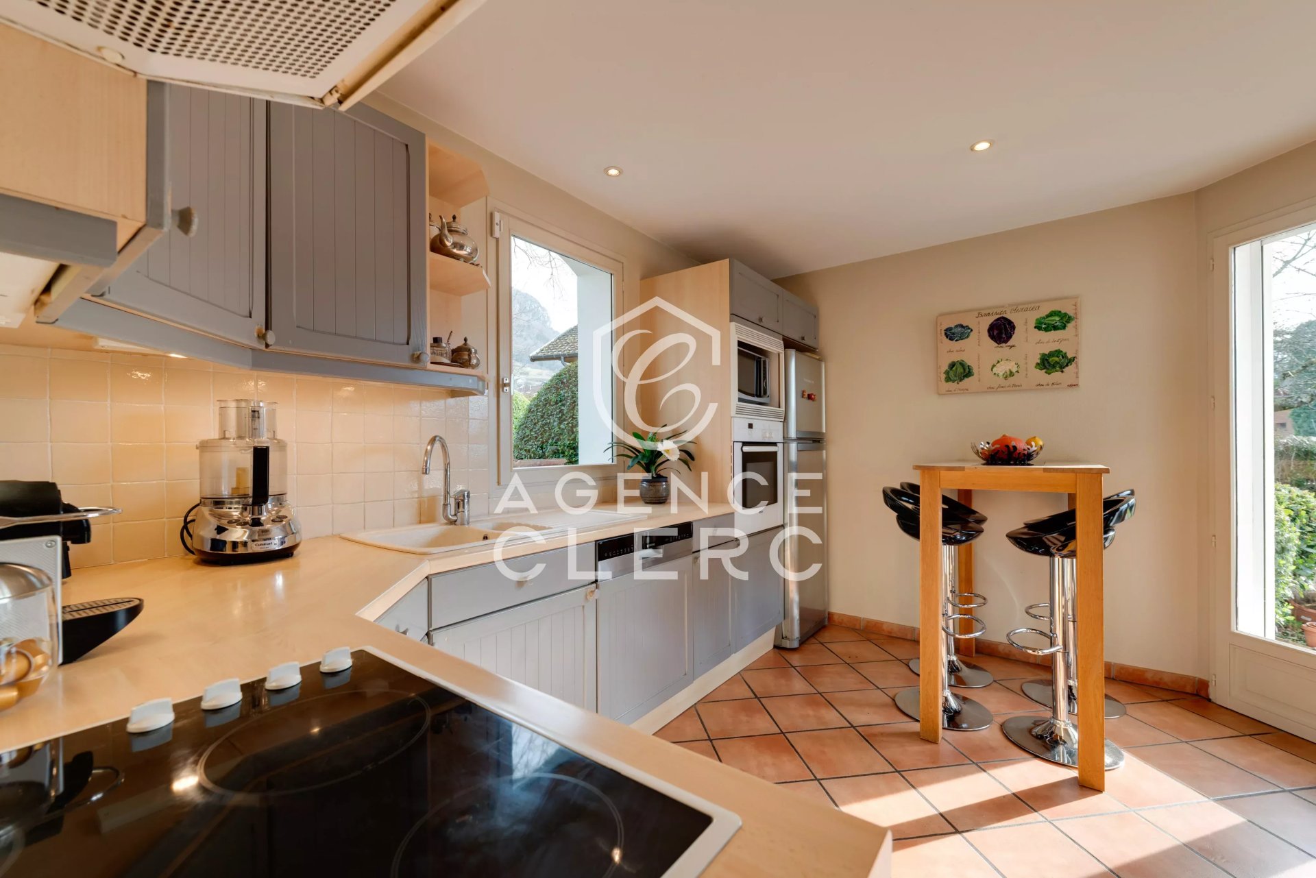 4 Bedroom Villa/Townhouse's Image 12