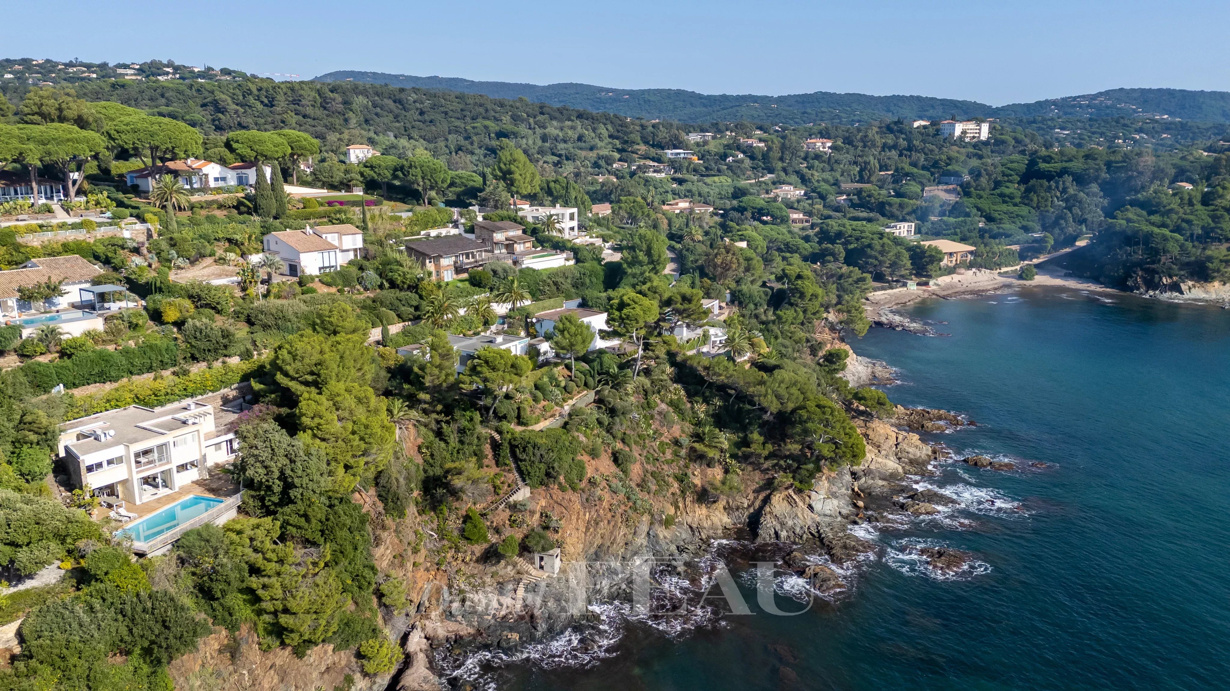 La Croix Valmer - Rare pied dans l'eau