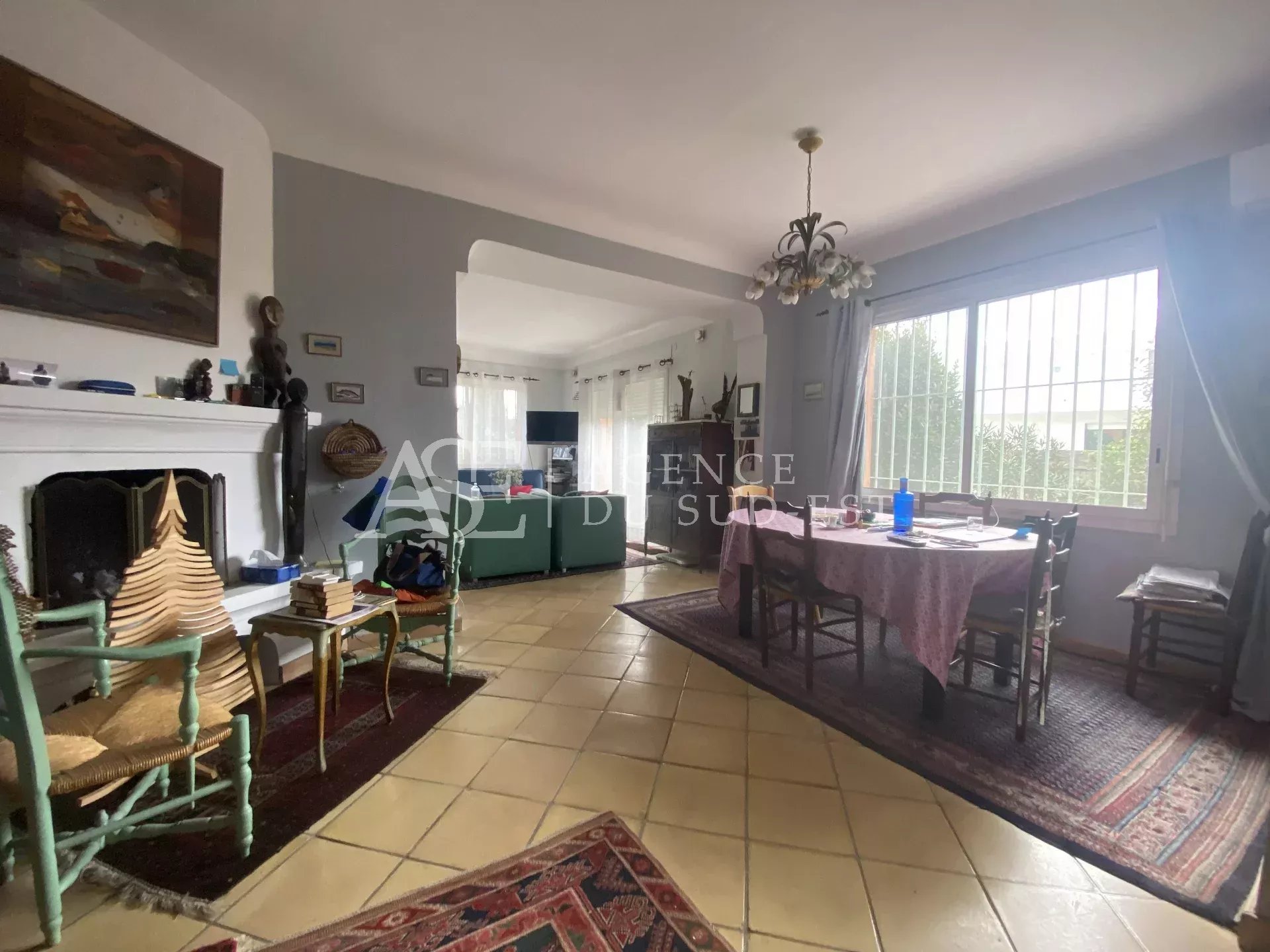 Agence immobilière de 