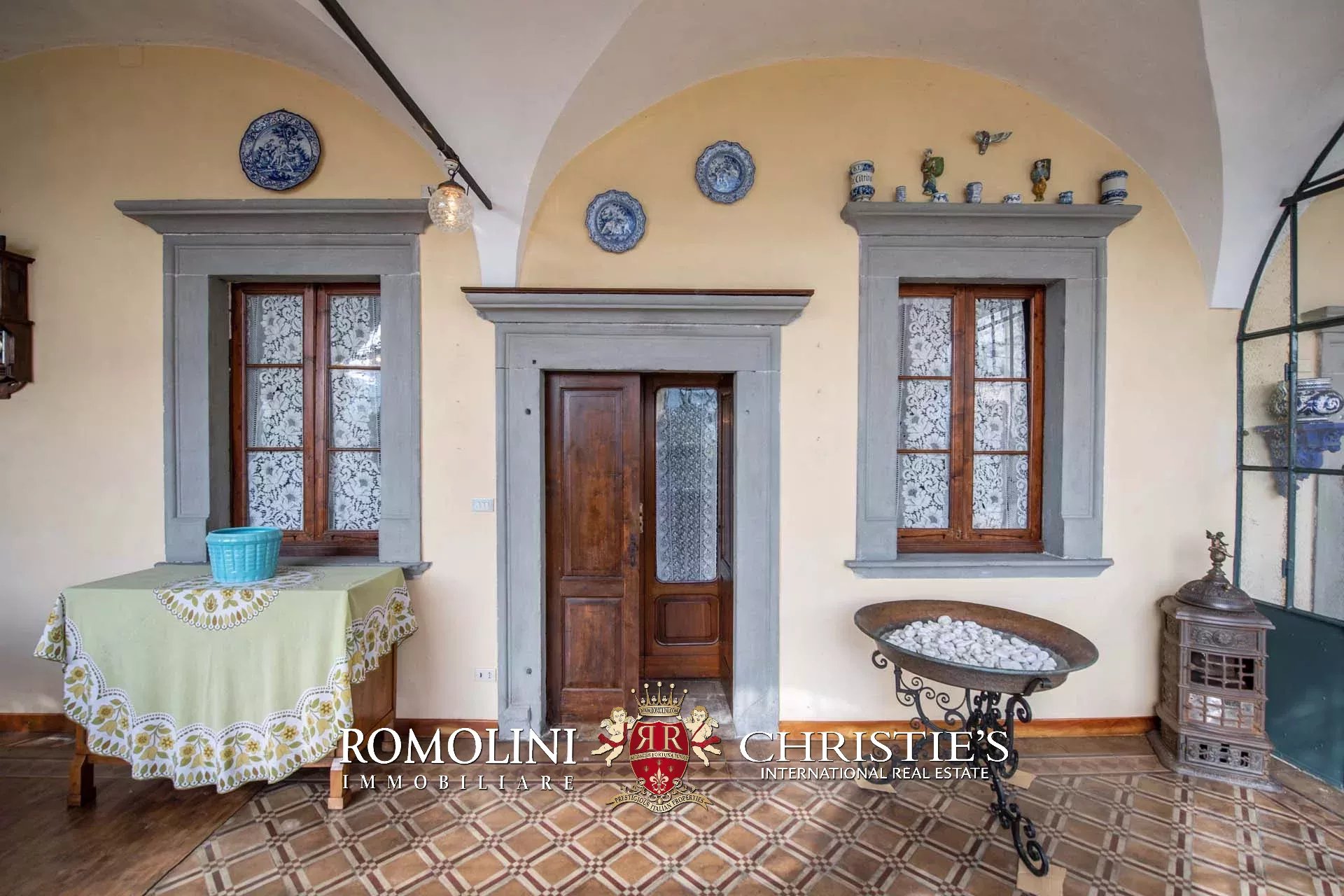 9 Bedroom Villa/Townhouse's Image 87