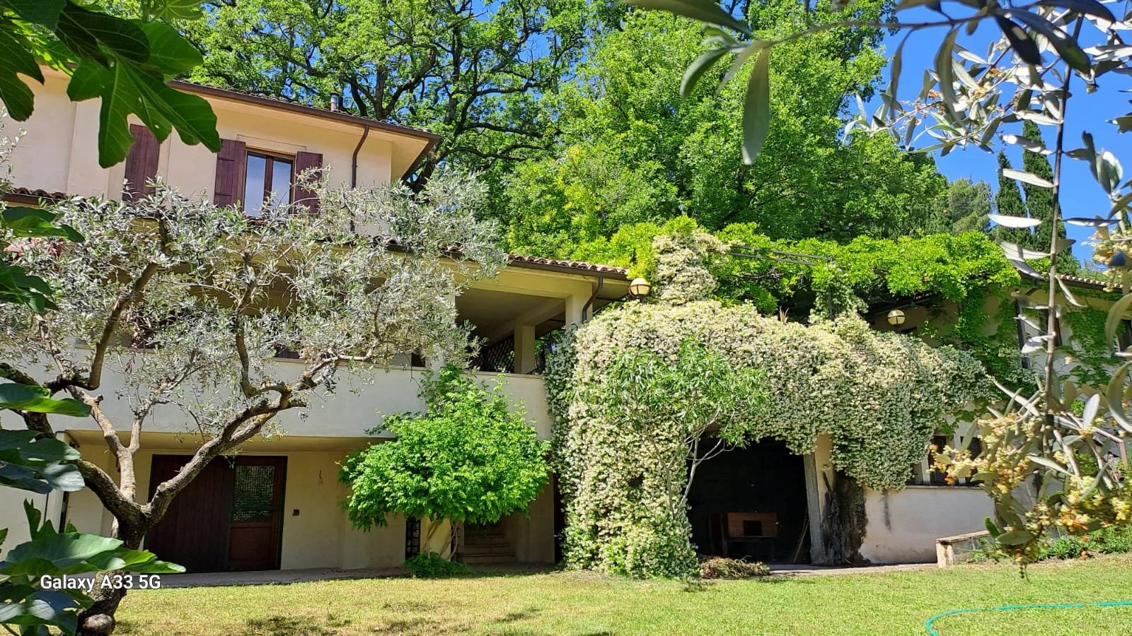 Vendita Casa colonica Foligno Vescia, Belfiore, Scanzano