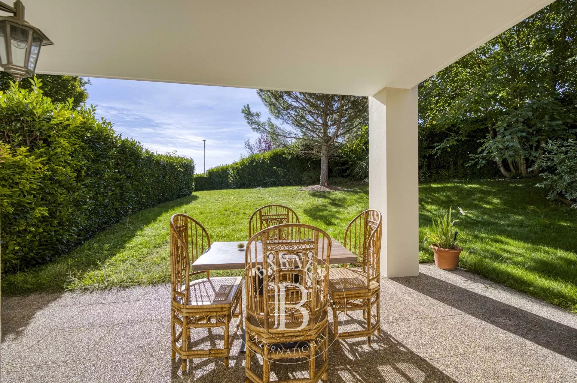 Daire Divonne-les-Bains