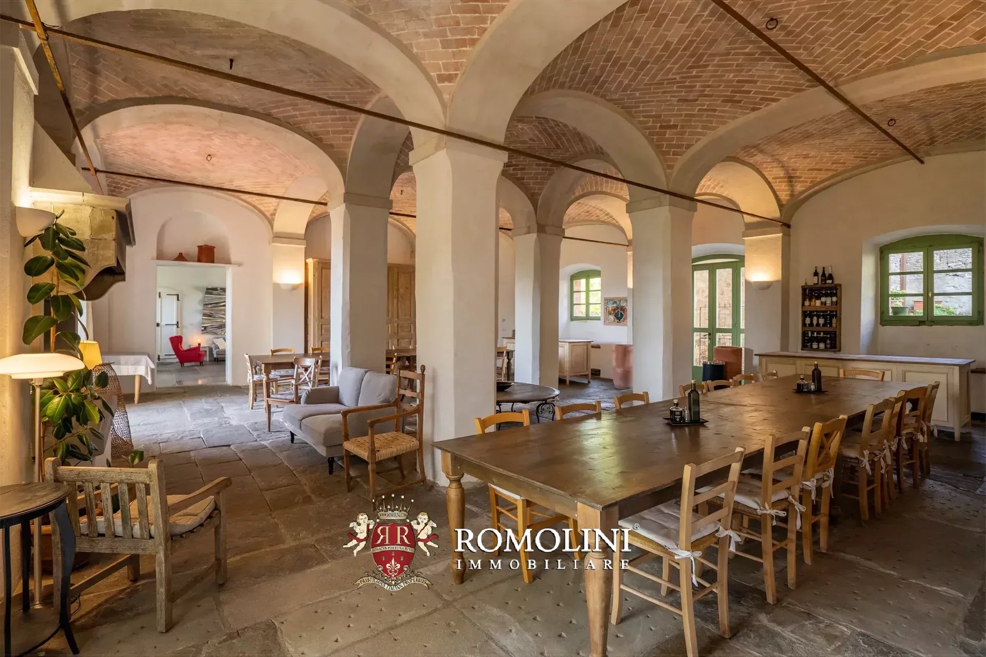 10 Bedroom Villa/Townhouse's Image 64