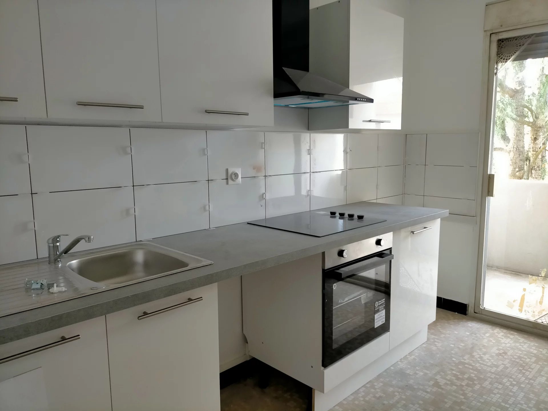 82372903 Location Lyon 9ème