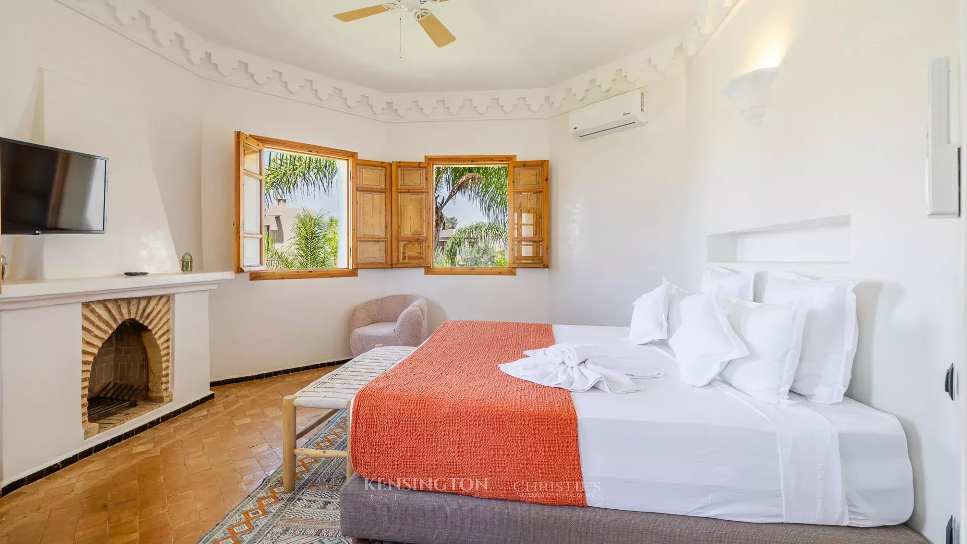 6 Bedroom Villa/Townhouse's Image 9