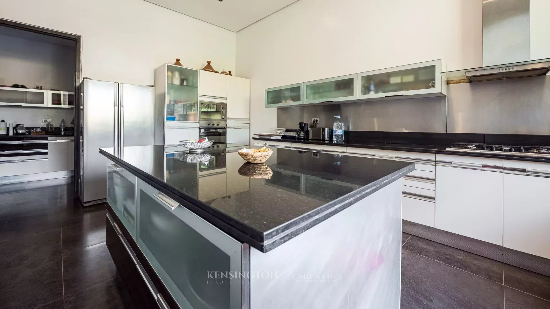 4 Bedroom Villa/Townhouse's Image 32