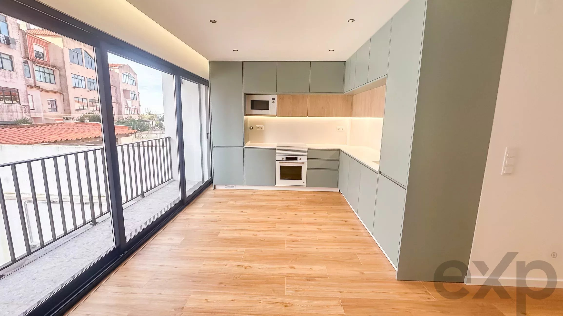Modern Apartment with Comfort in Alcabideche 86651449 image 1