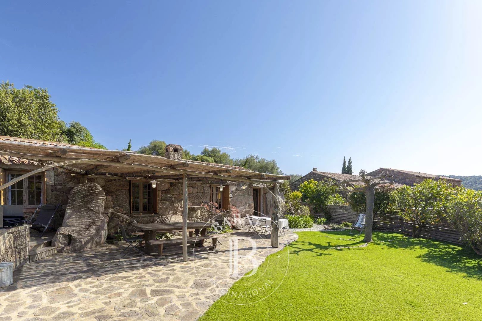 Villa Porto-Vecchio - picture 21 title=