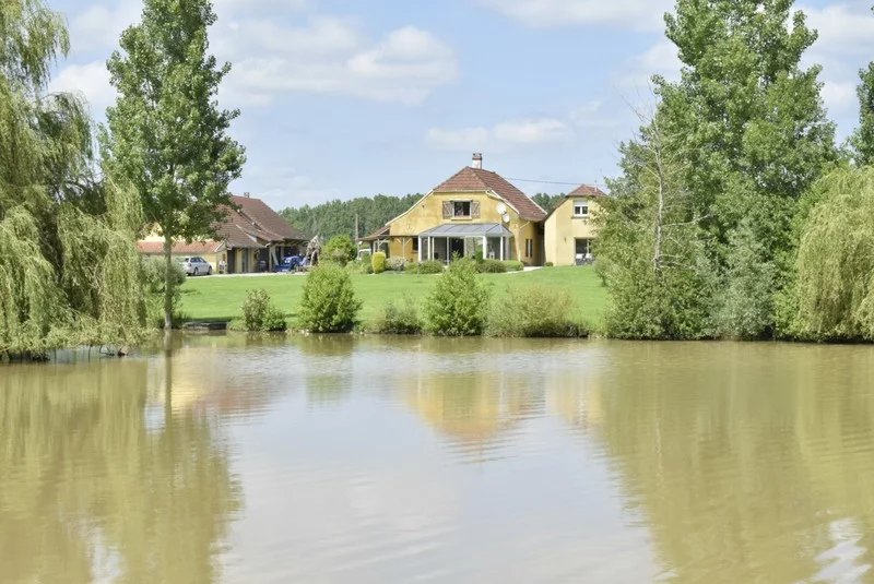 Vente Propriété Pierre-de-Bresse
