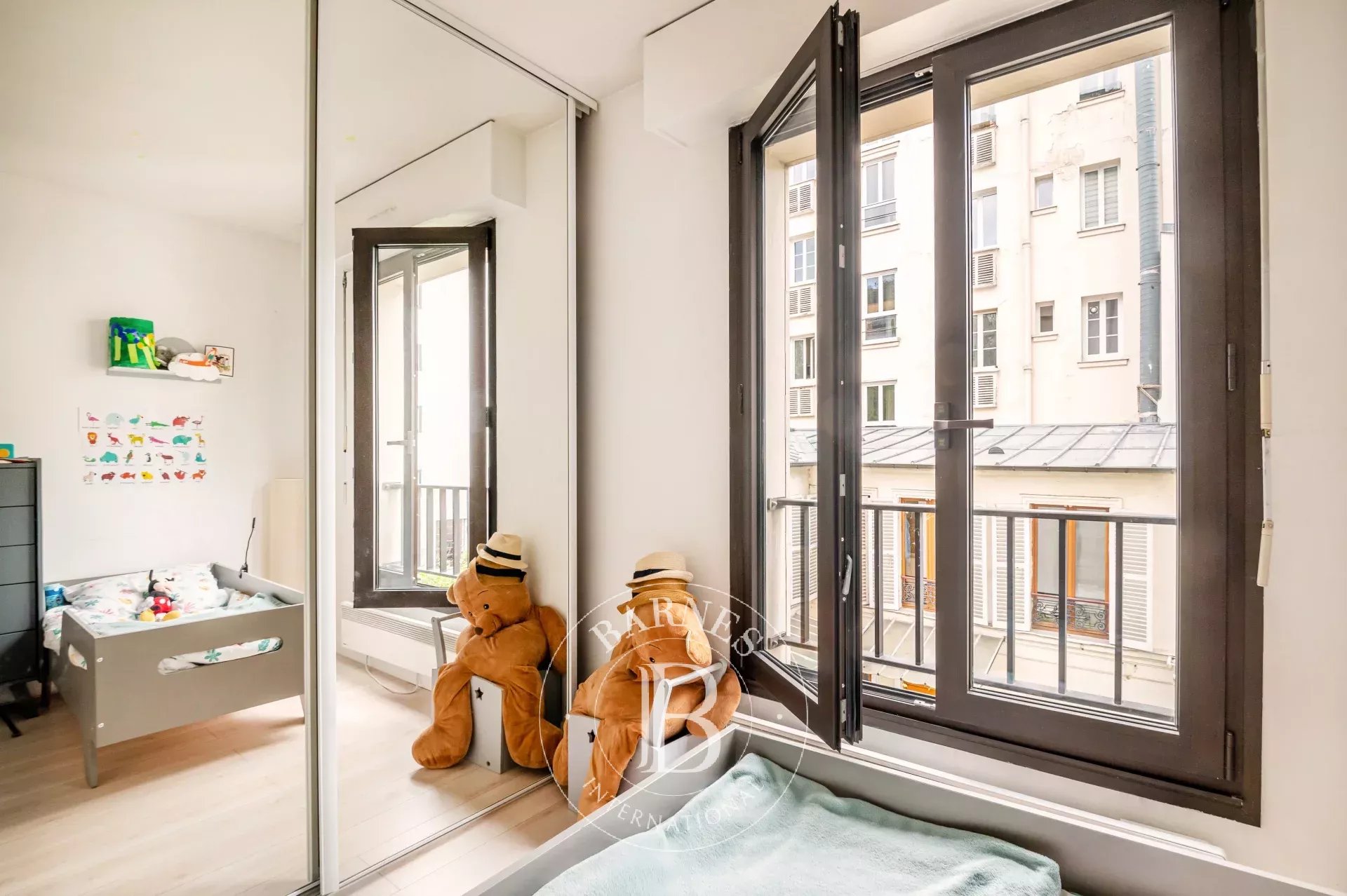 Daire Paris 16ème - picture 9