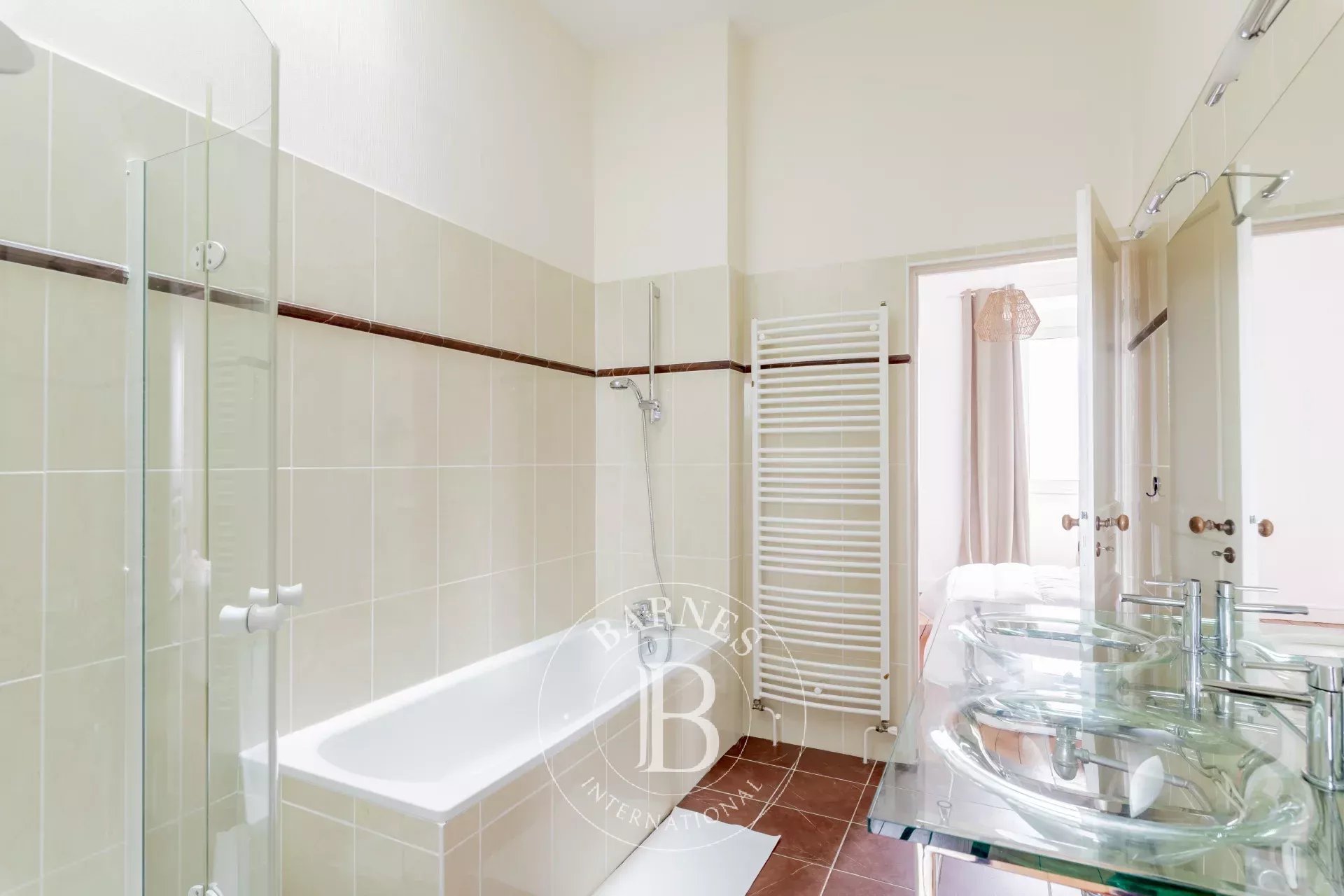 Konak Bordeaux - picture 23