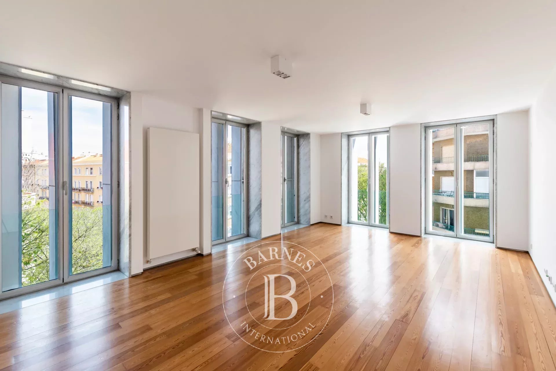 Daire Avenidas Novas