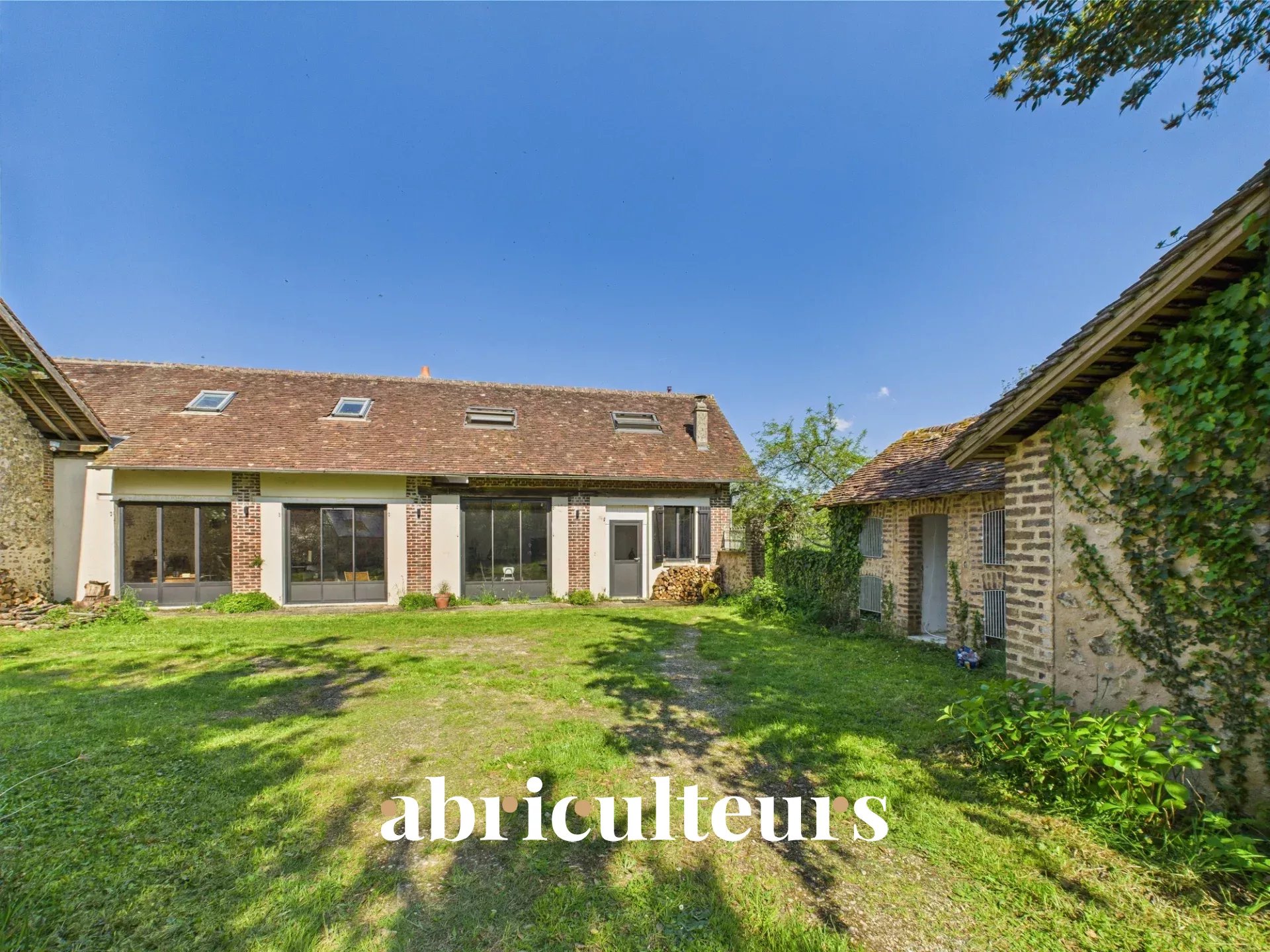 Agence immobilière de LES ABRICULTEURS