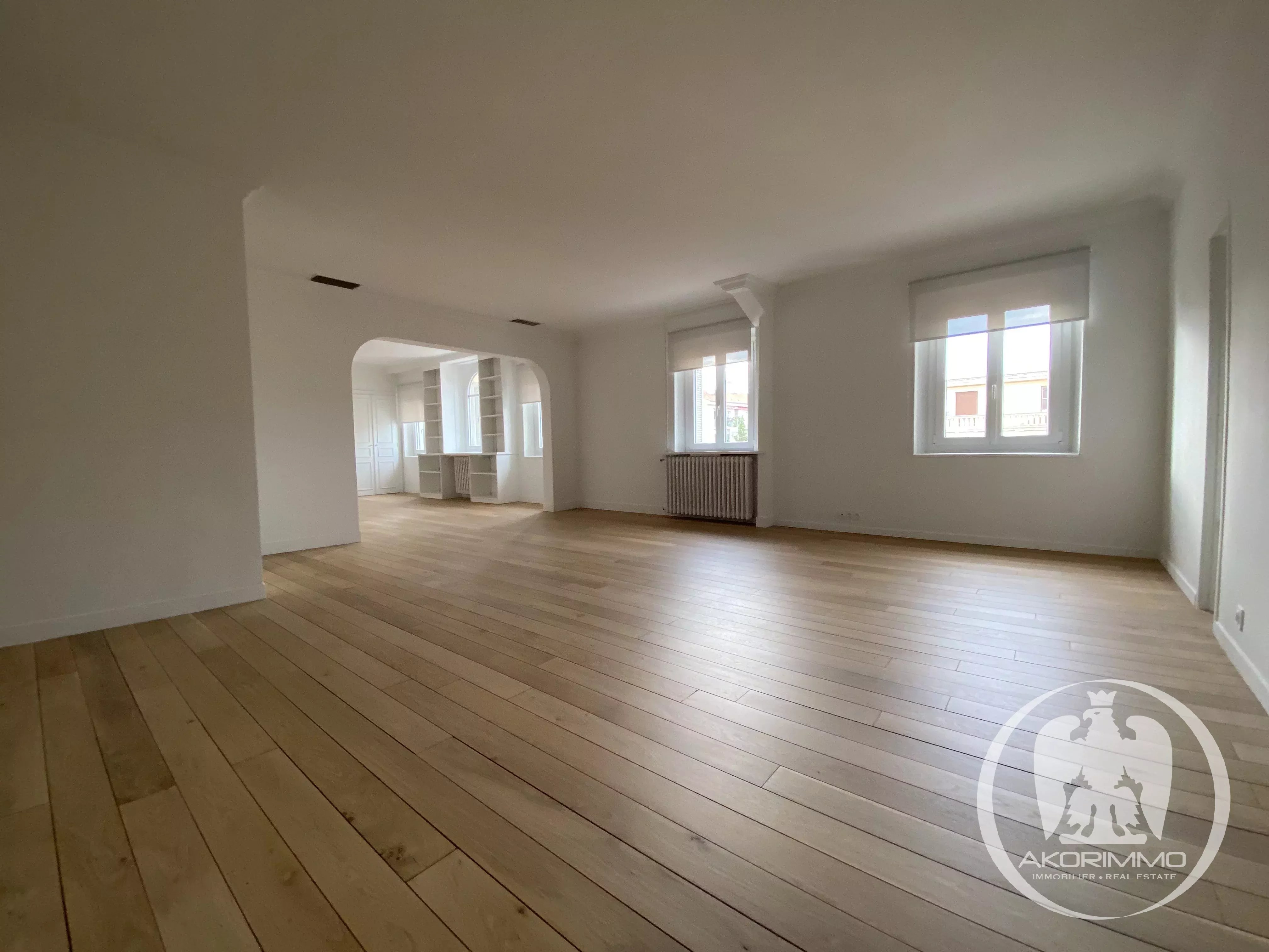 Apartment  - 6 rooms  - 190.79 m2 -