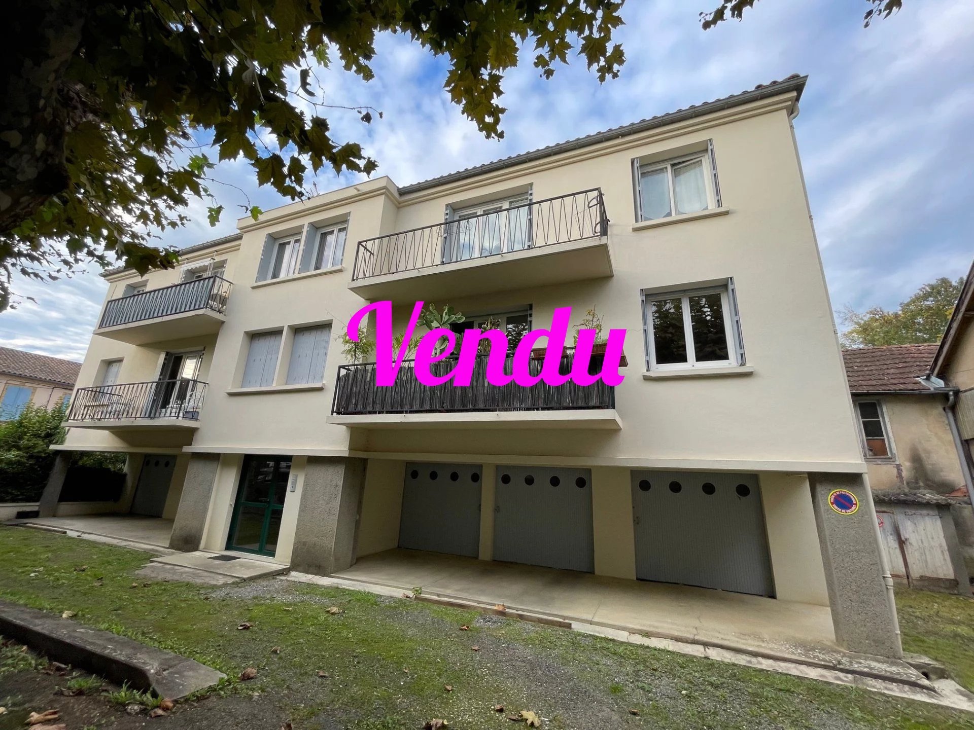 Agence immobilière de 