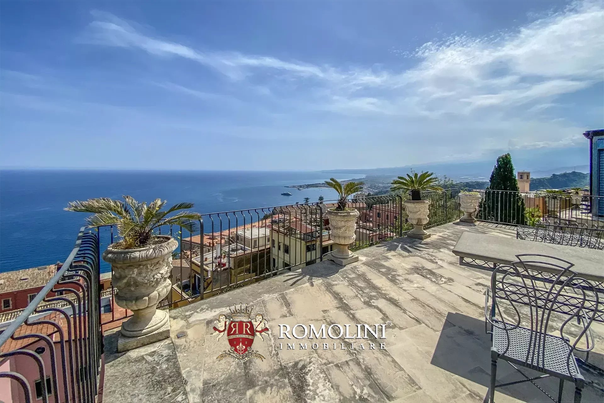 LUXURY SEA VIEW VILLA WITH POOL FOR SALE IN TAORMINA, SICILY