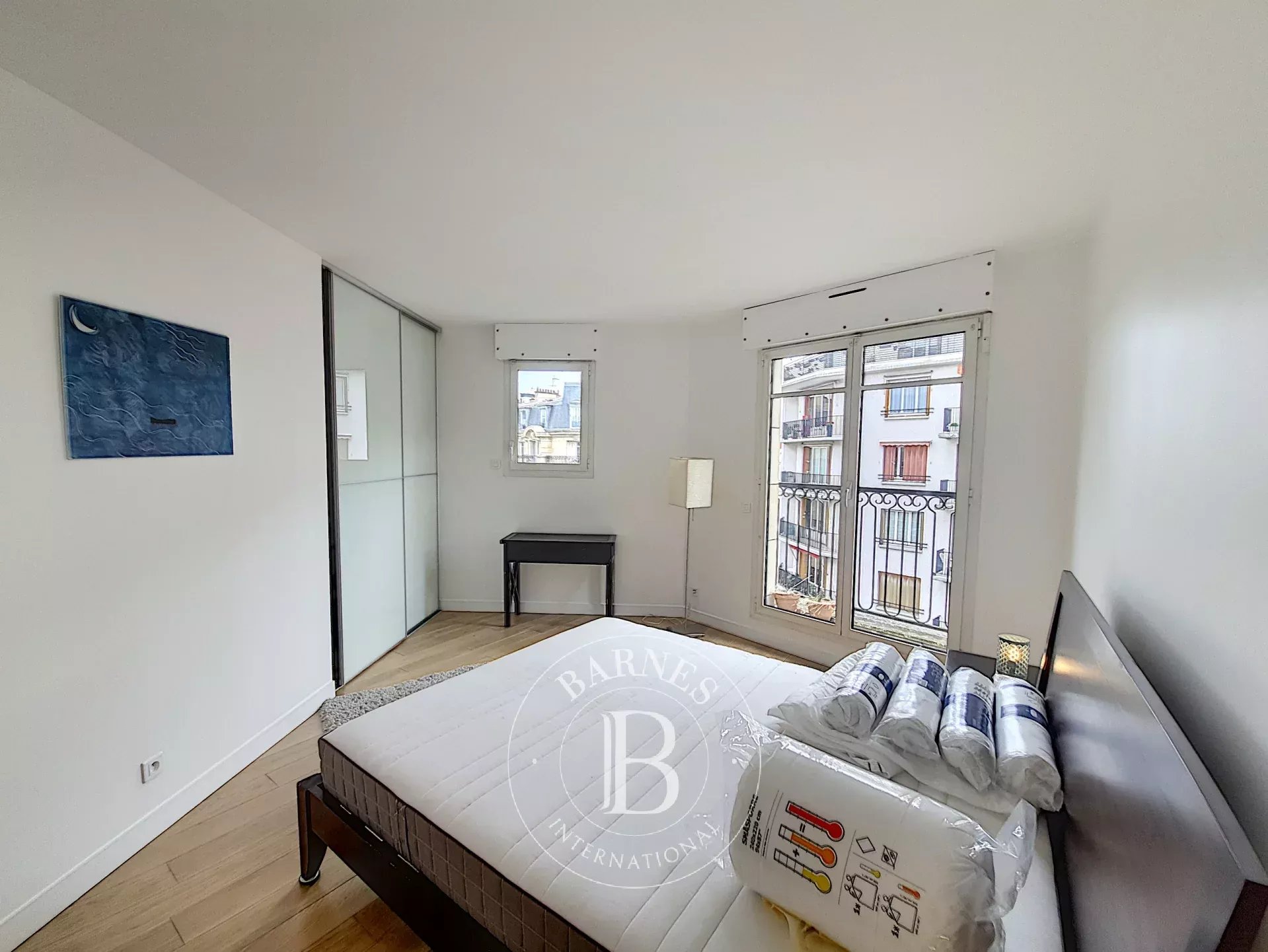 Paris  - Apartment 3 Bedrooms - picture 4