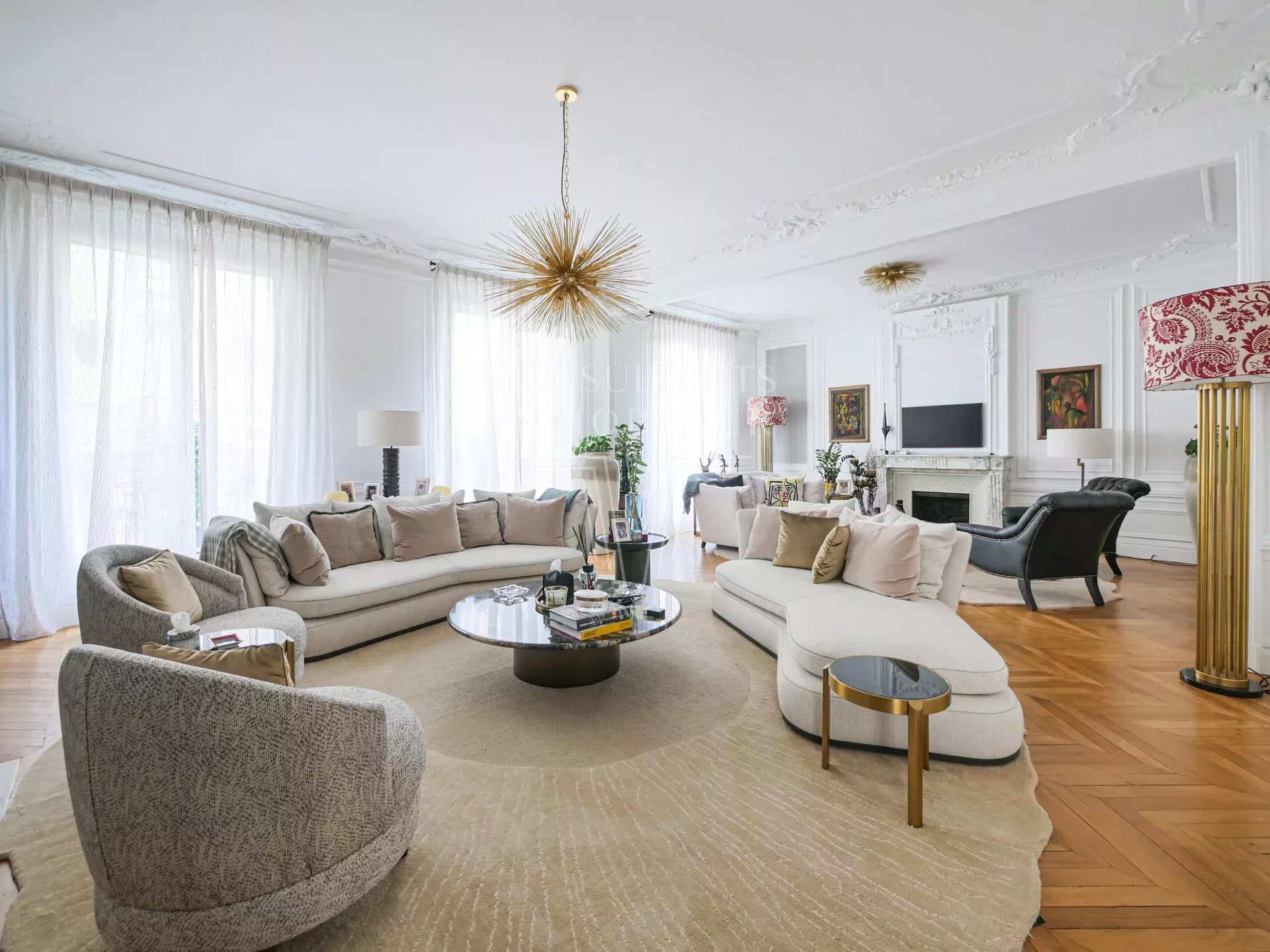 APPARTEMENT FAMILIAL D’EXCEPTION CLÉS EN MAIN