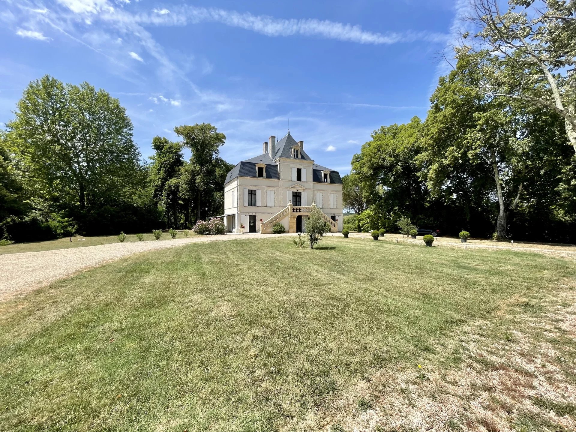 Manoir du XIX ème en Périgord Pourpre