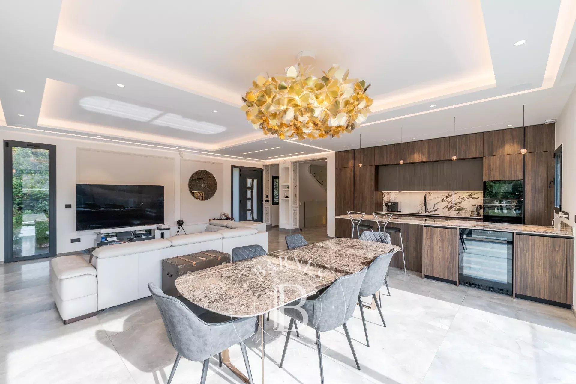 Villa Valbonne - picture 7