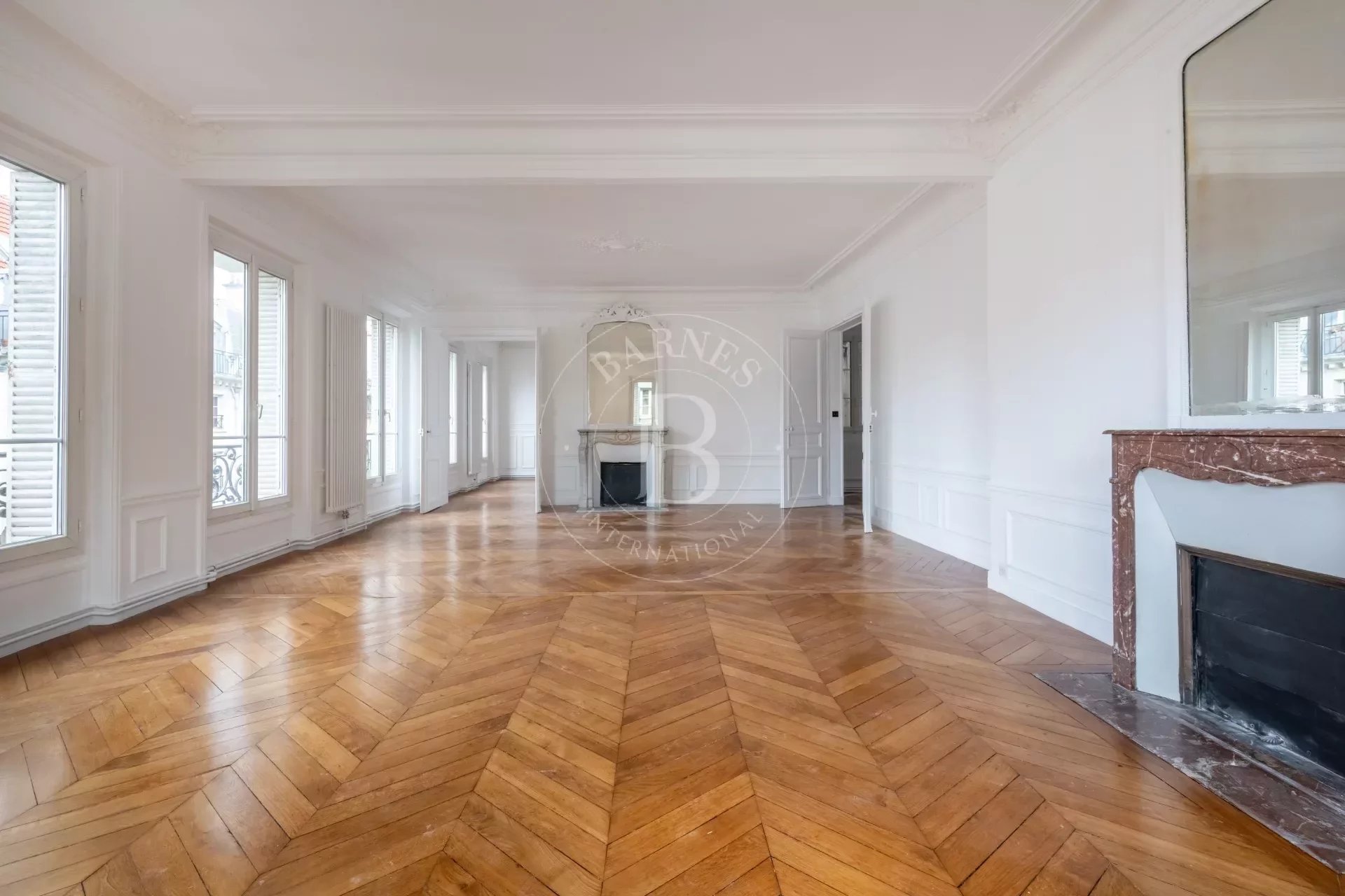 Daire Paris 3ème - picture 6