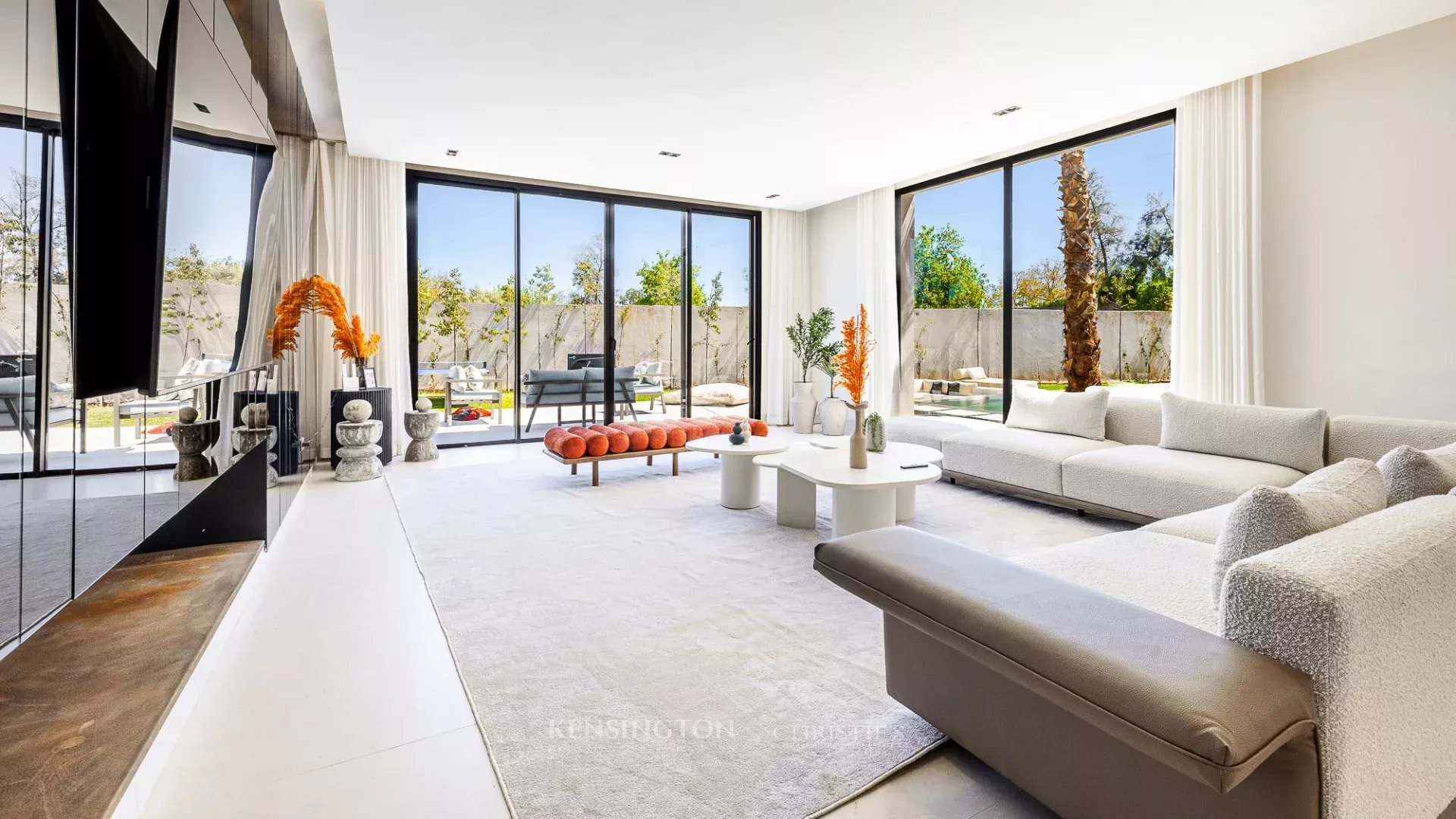 6 Bedroom Villa/Townhouse's Image 11