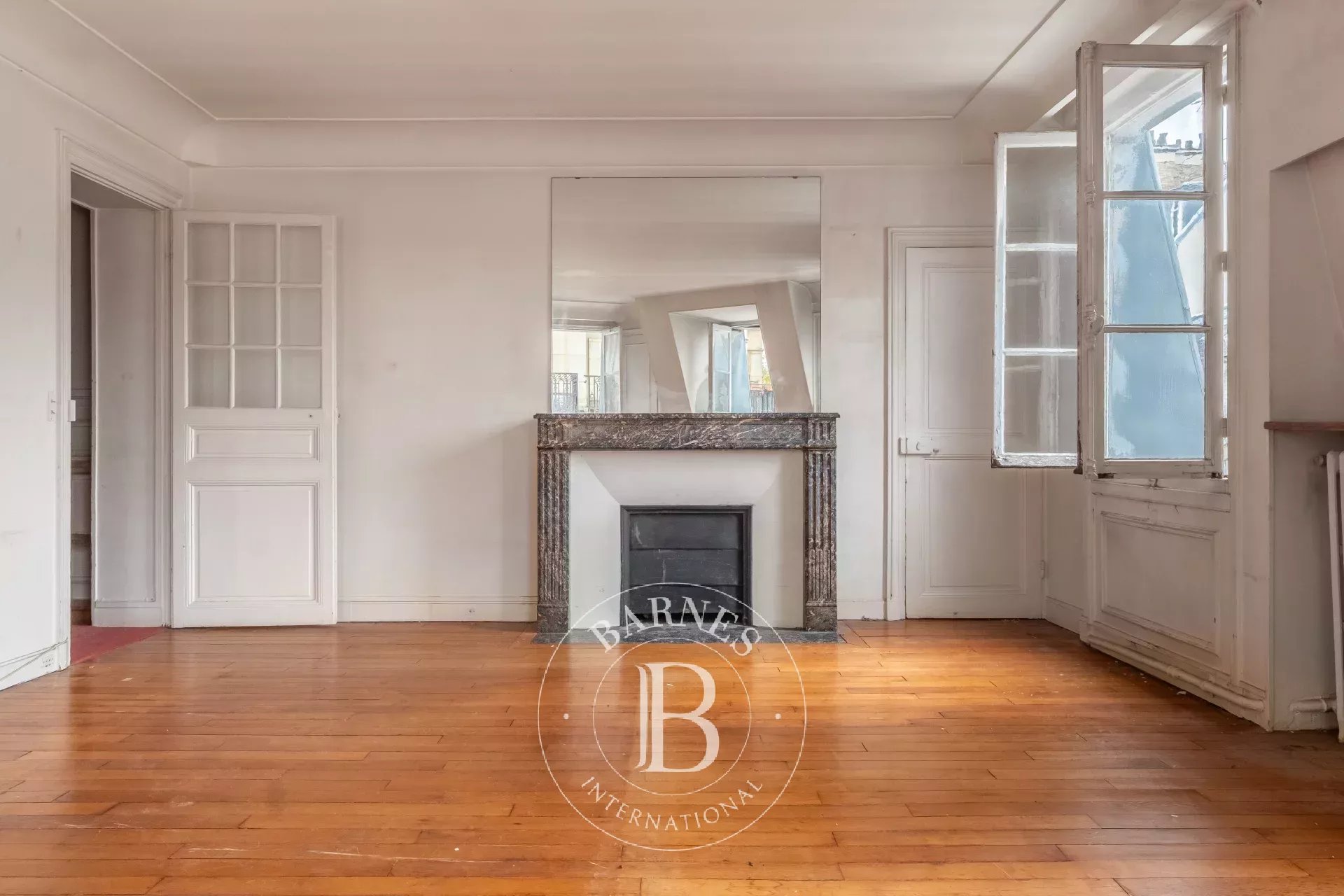 Daire Paris 6ème - picture 5