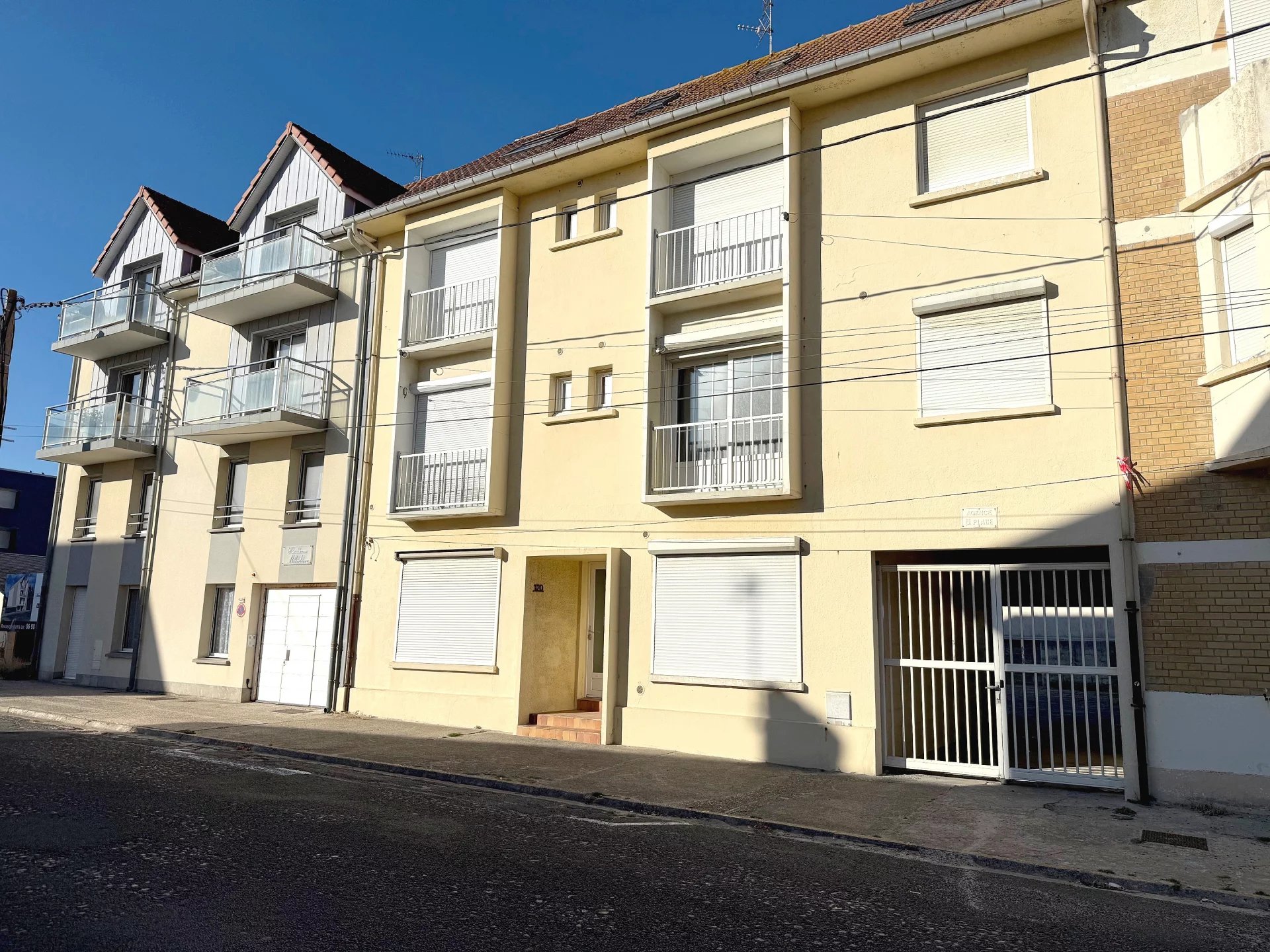 Agence immobilière de 