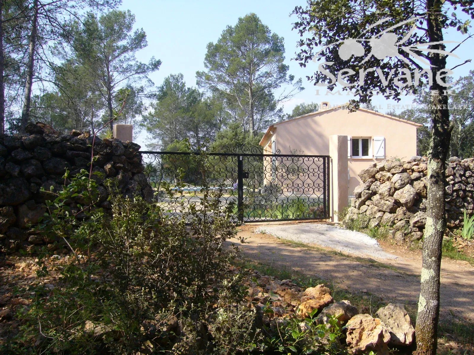 CHARMING HOUSE MONTFORT SUR ARGENS T3