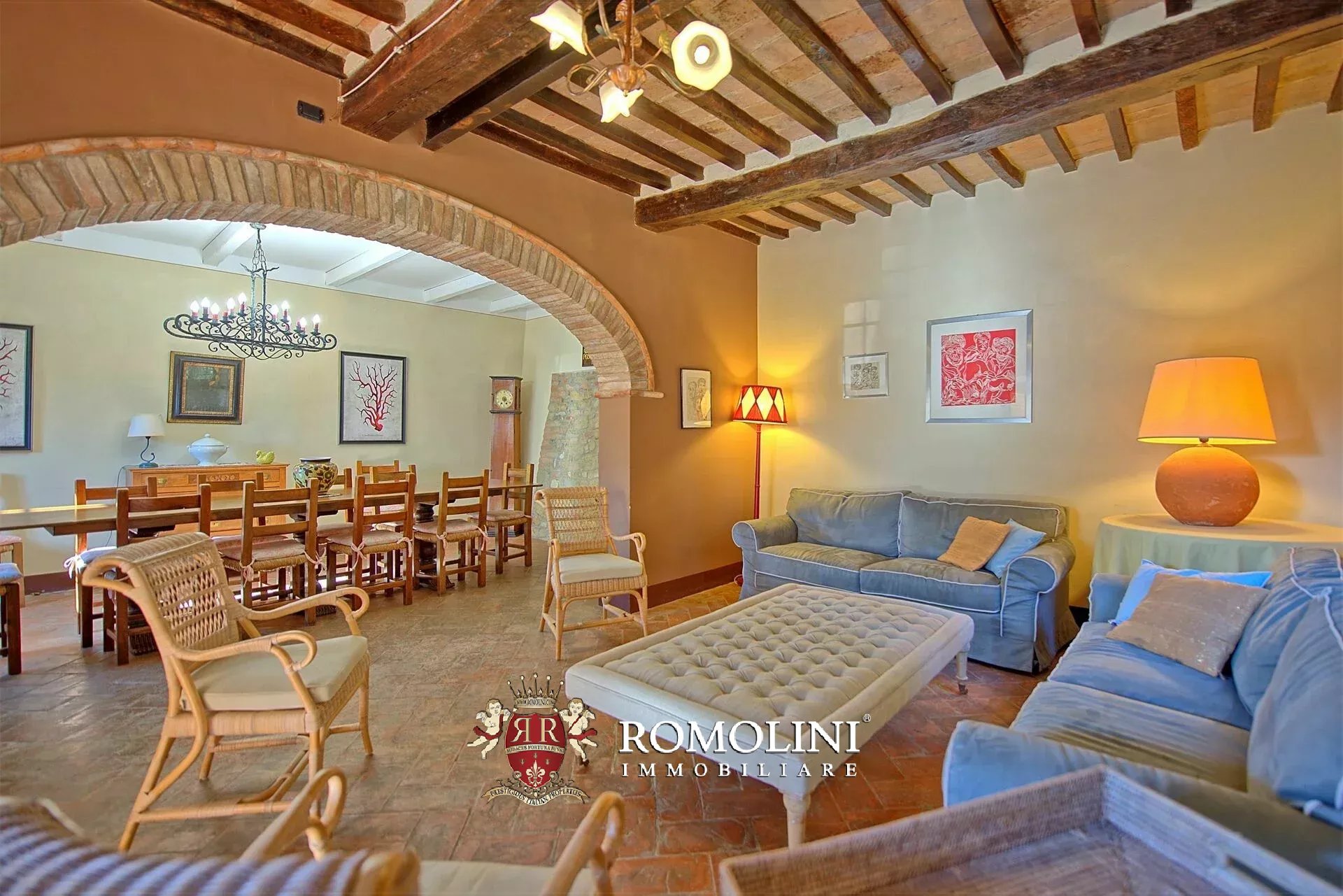 8 Bedroom Villa/Townhouse's Image 14