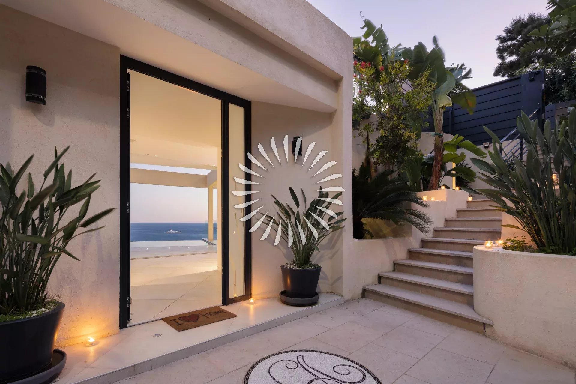 Luxurious Villa - Eze
