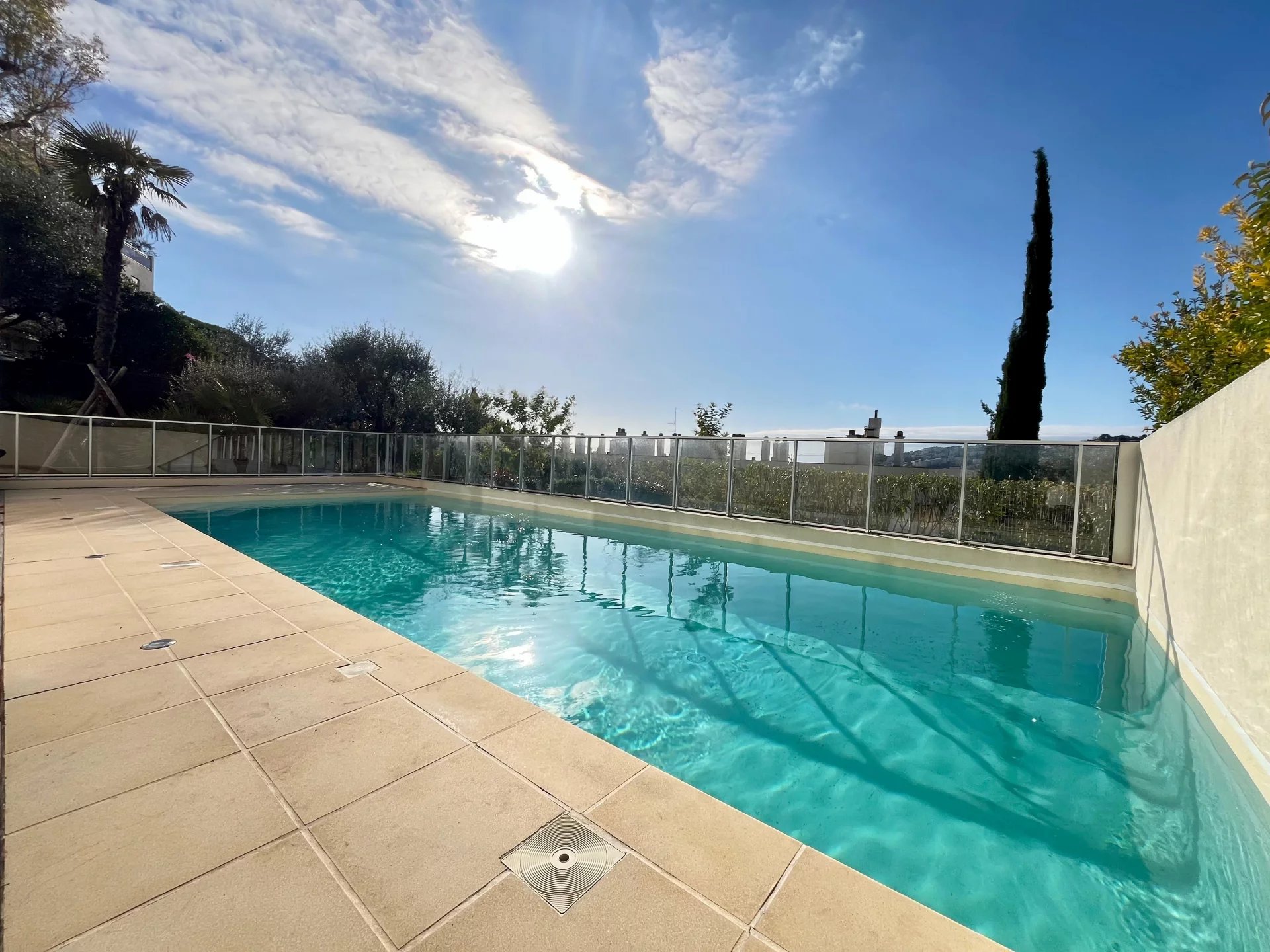 ST MAURICE - LOFT - VUE MER - GARAGE