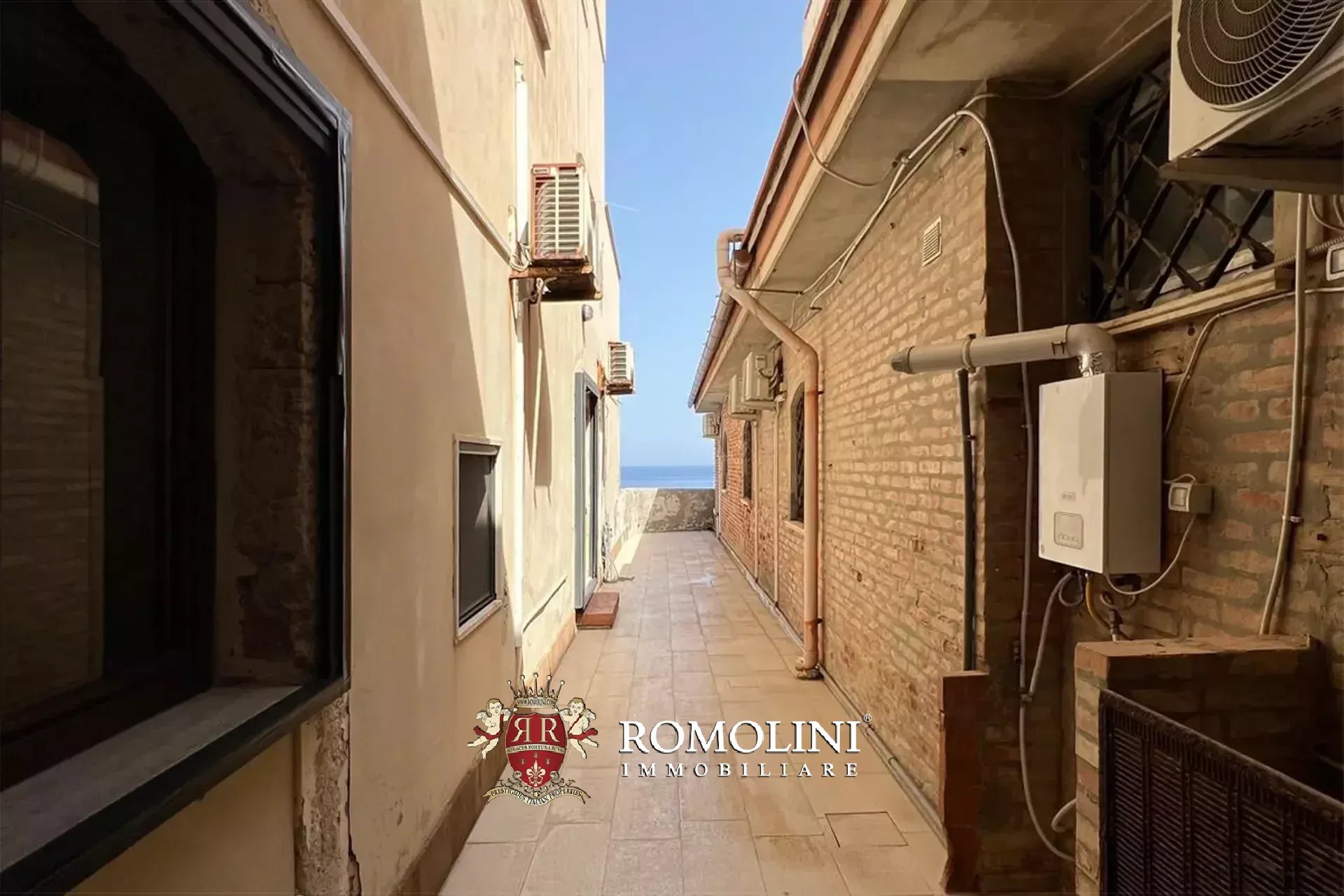 3 Bedroom Villa/Townhouse's Image 10