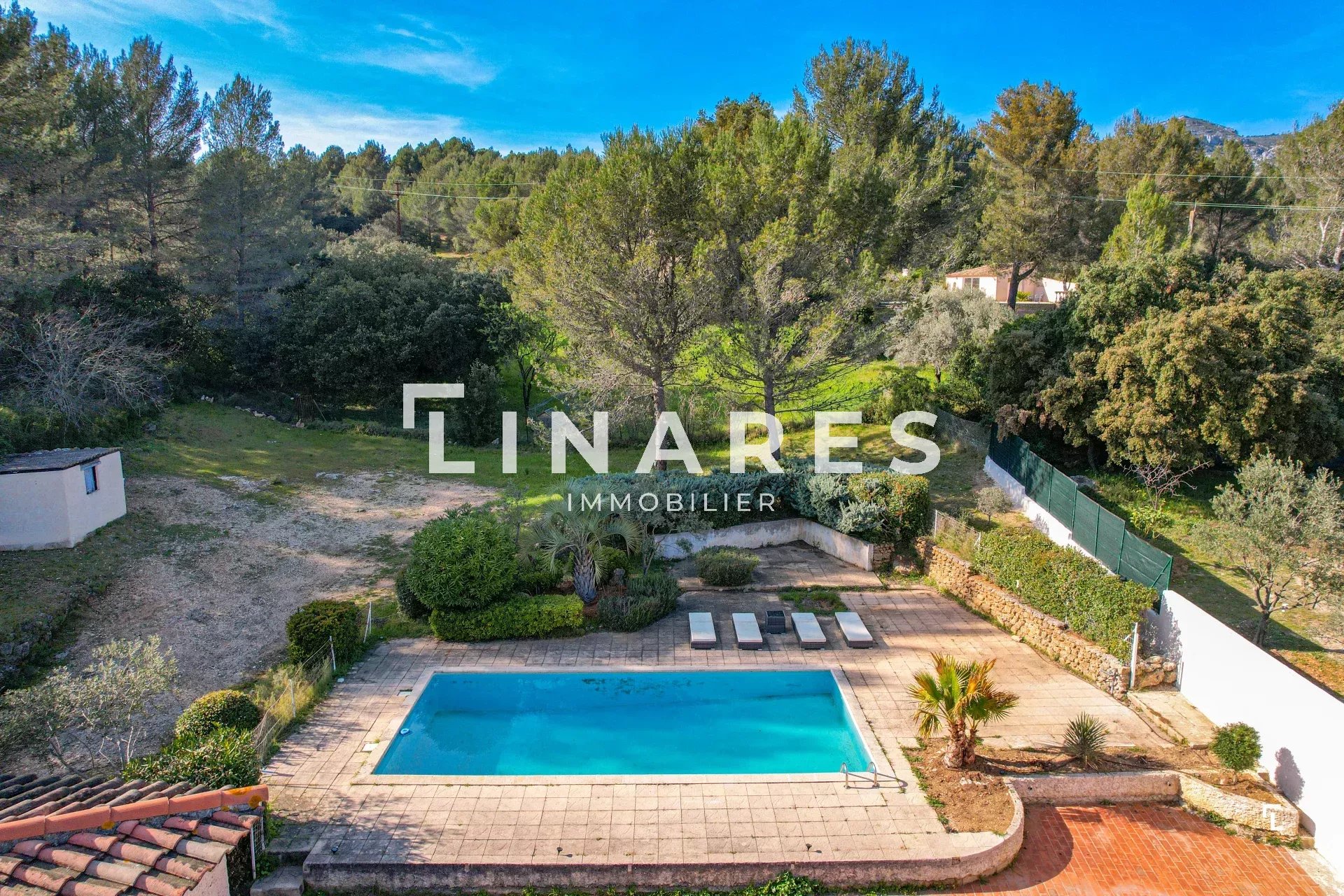 Sale House Marseille 11ème Éoures